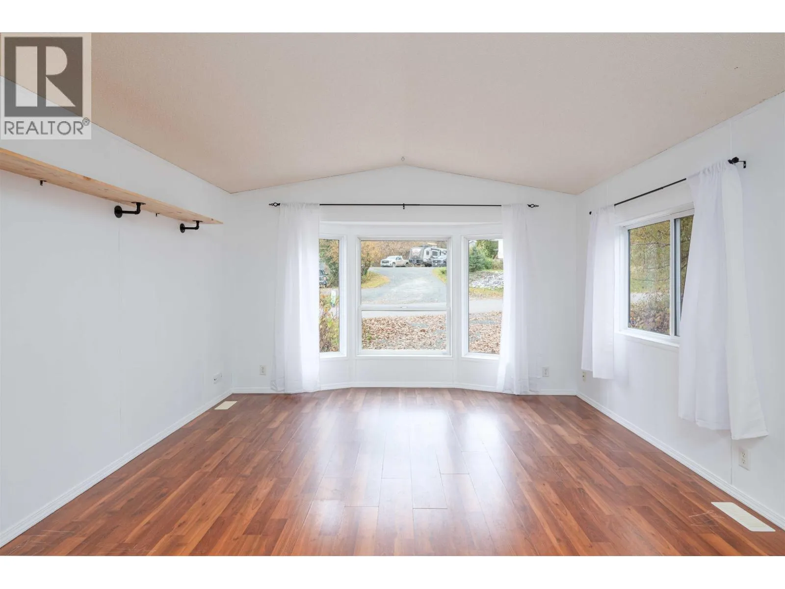2578 MINOTTI DRIVE