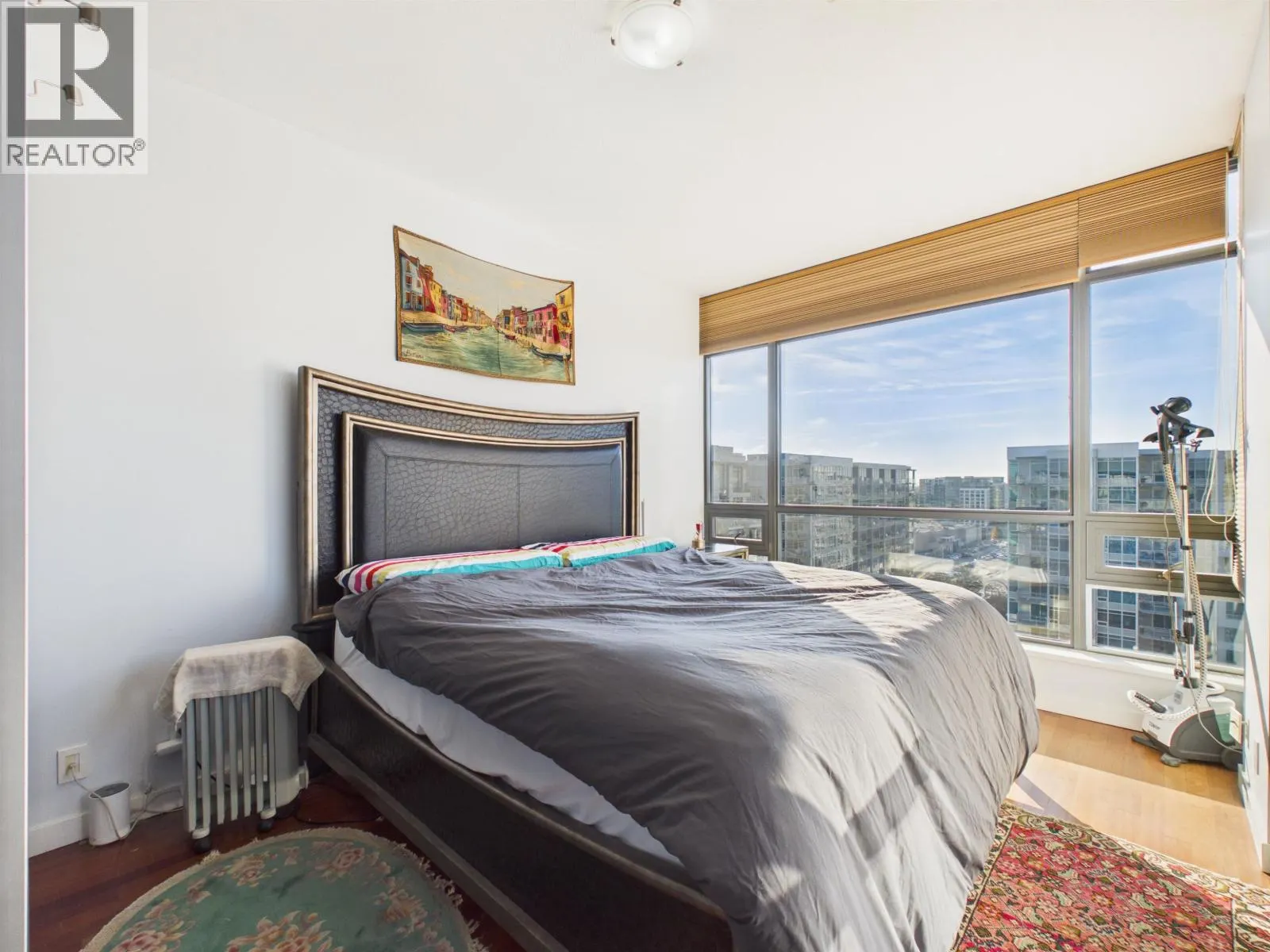1801 6331 BUSWELL STREET