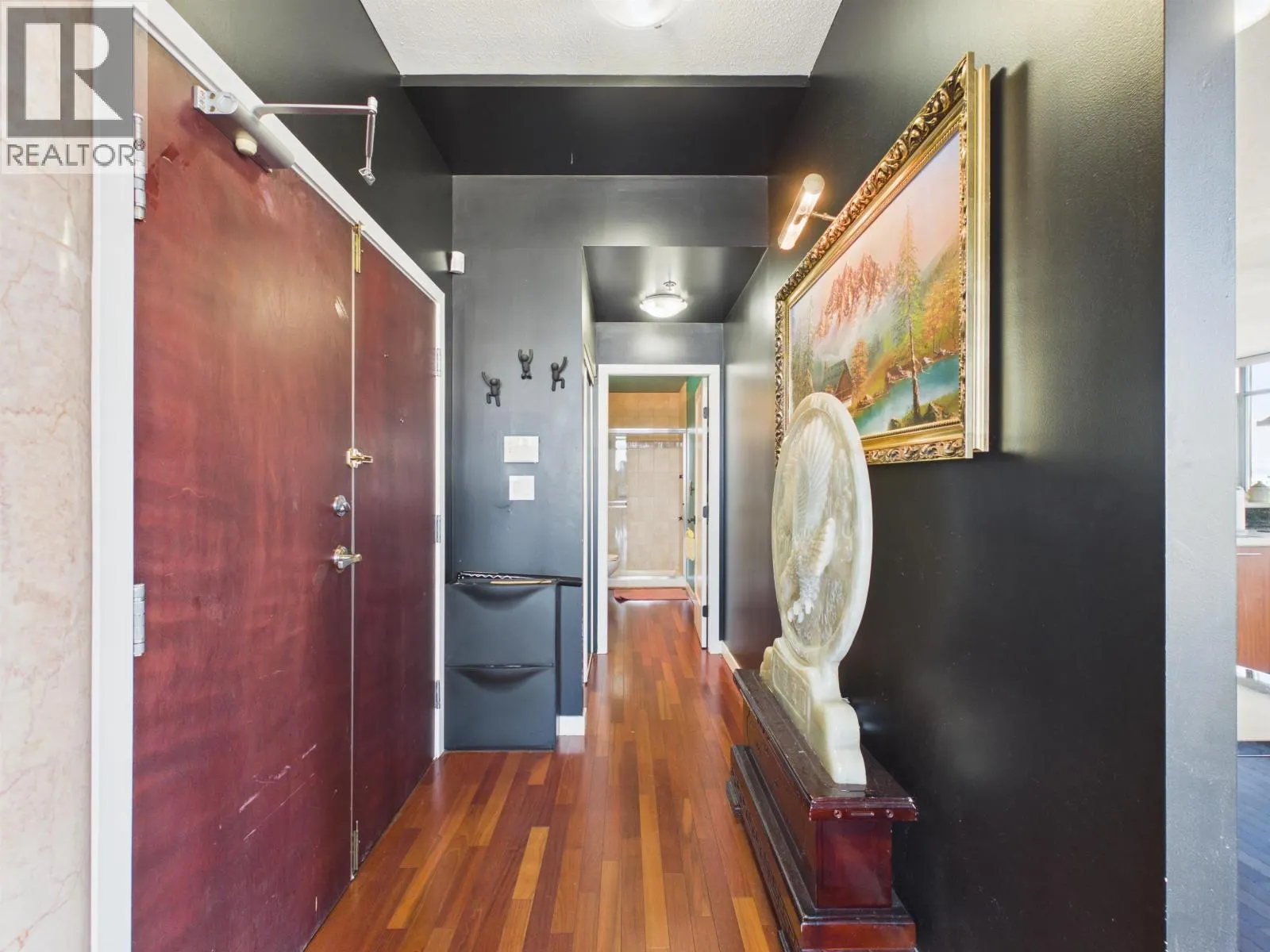 1801 6331 BUSWELL STREET