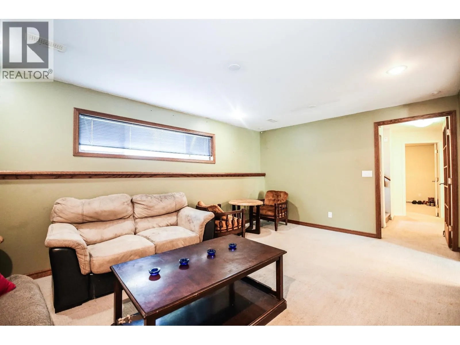 122 DUNCAN PLACE