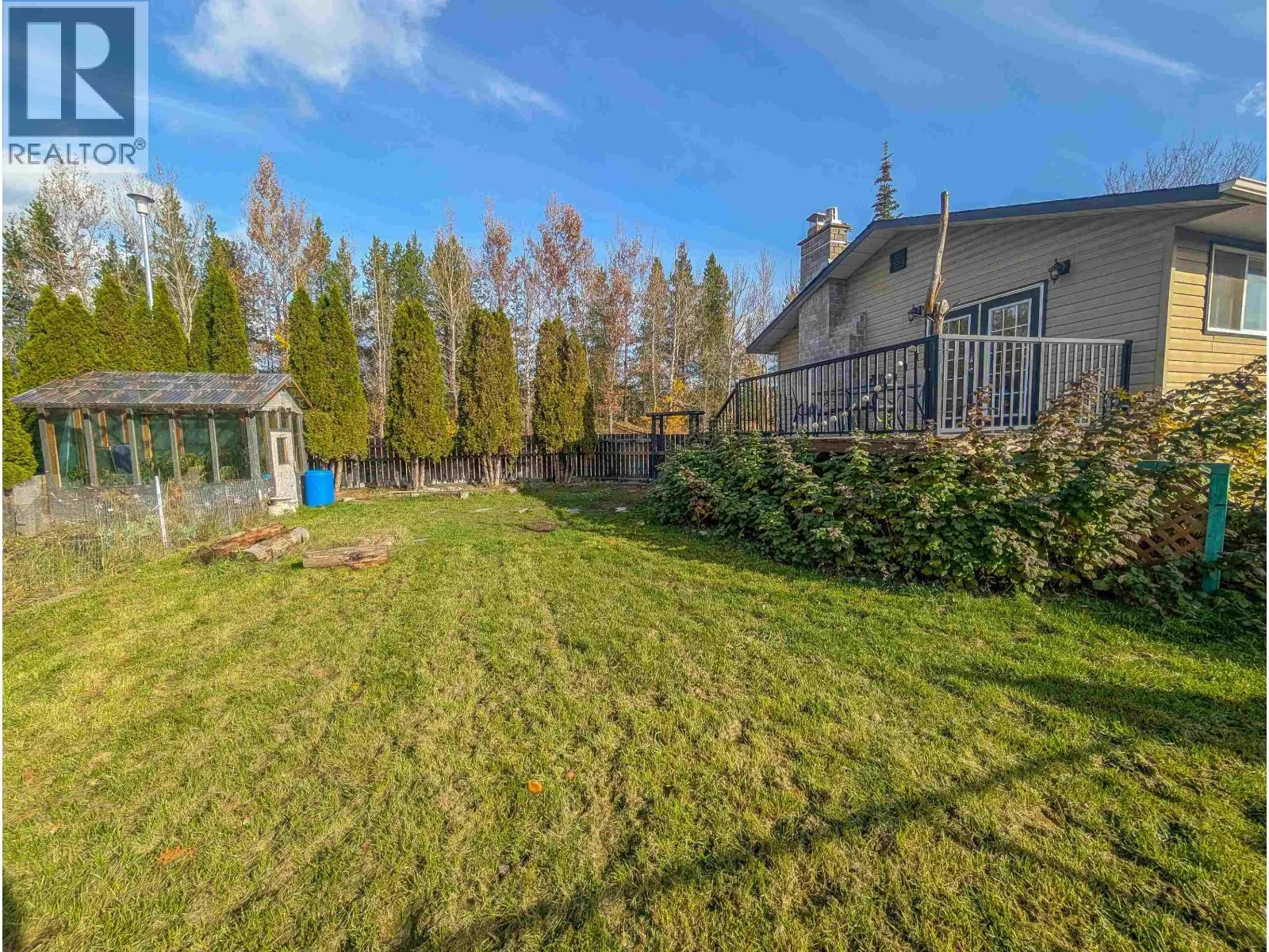 122 DUNCAN PLACE