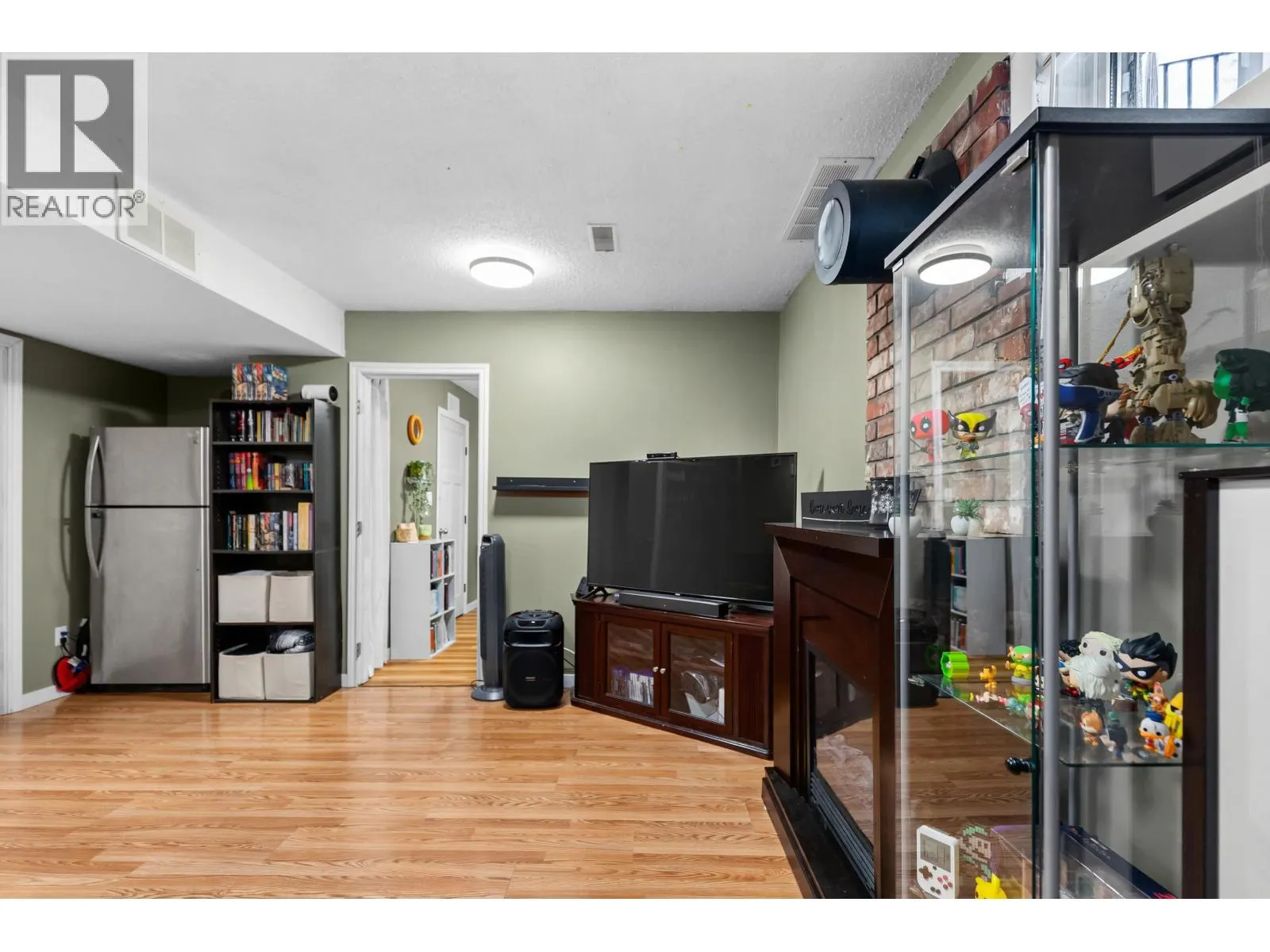 346 CORLESS CRESCENT
