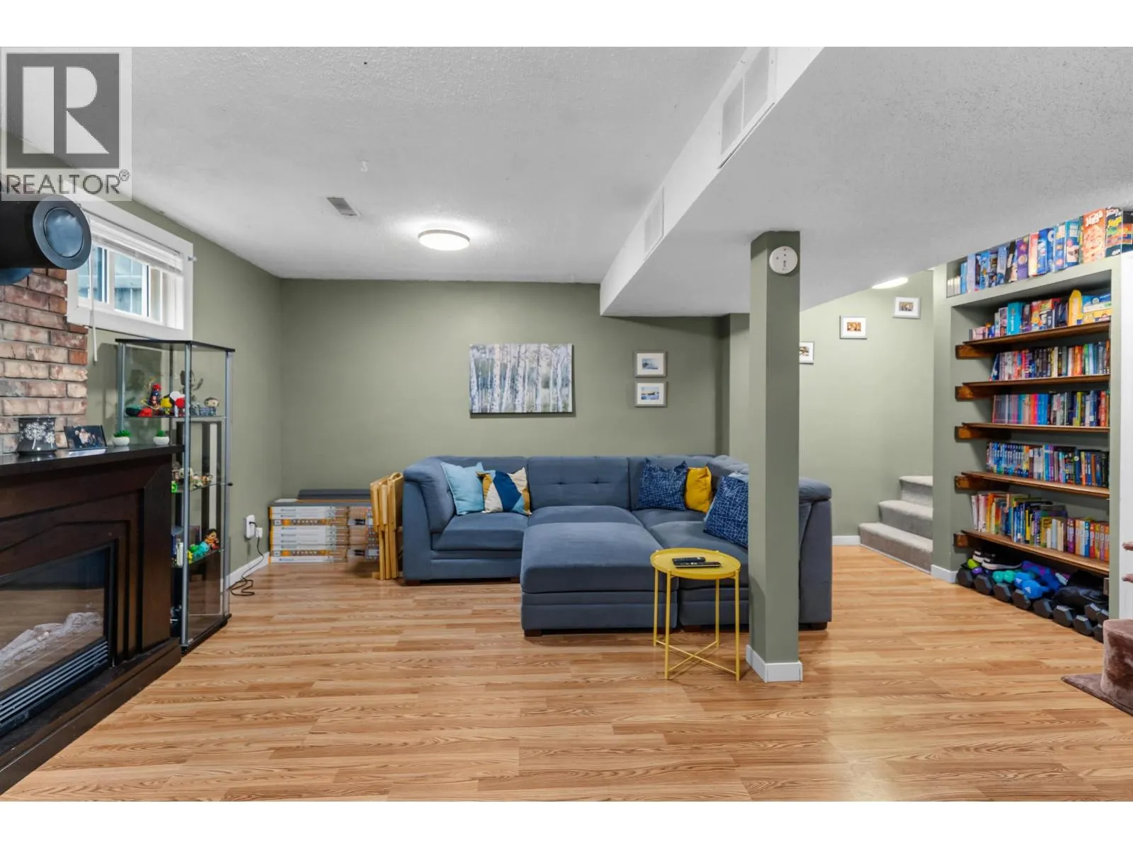 346 CORLESS CRESCENT