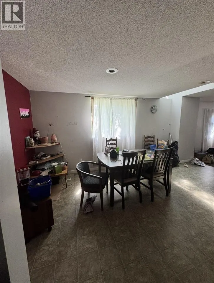 7316 BEAR ROAD