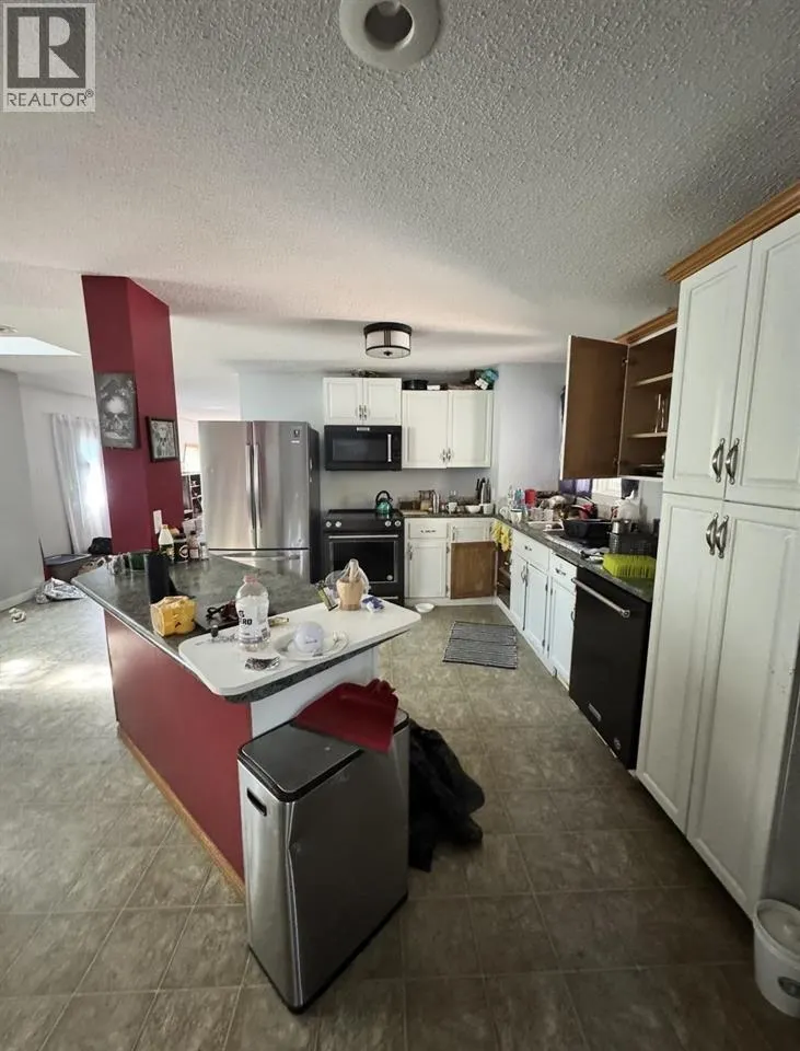 7316 BEAR ROAD