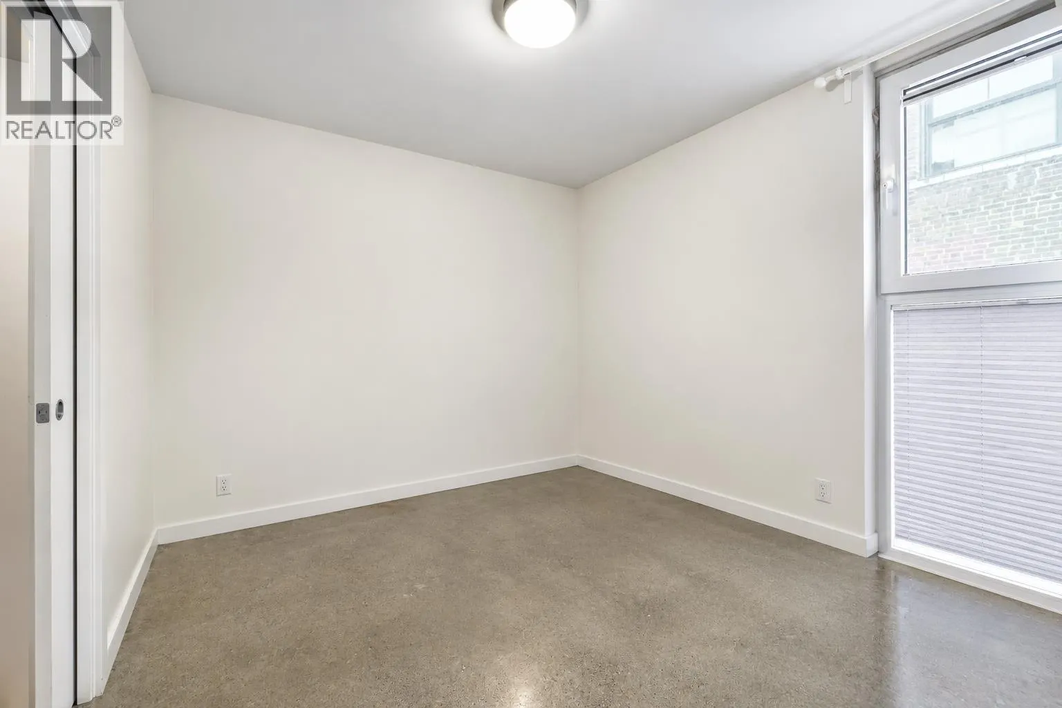 208 150 E CORDOVA STREET