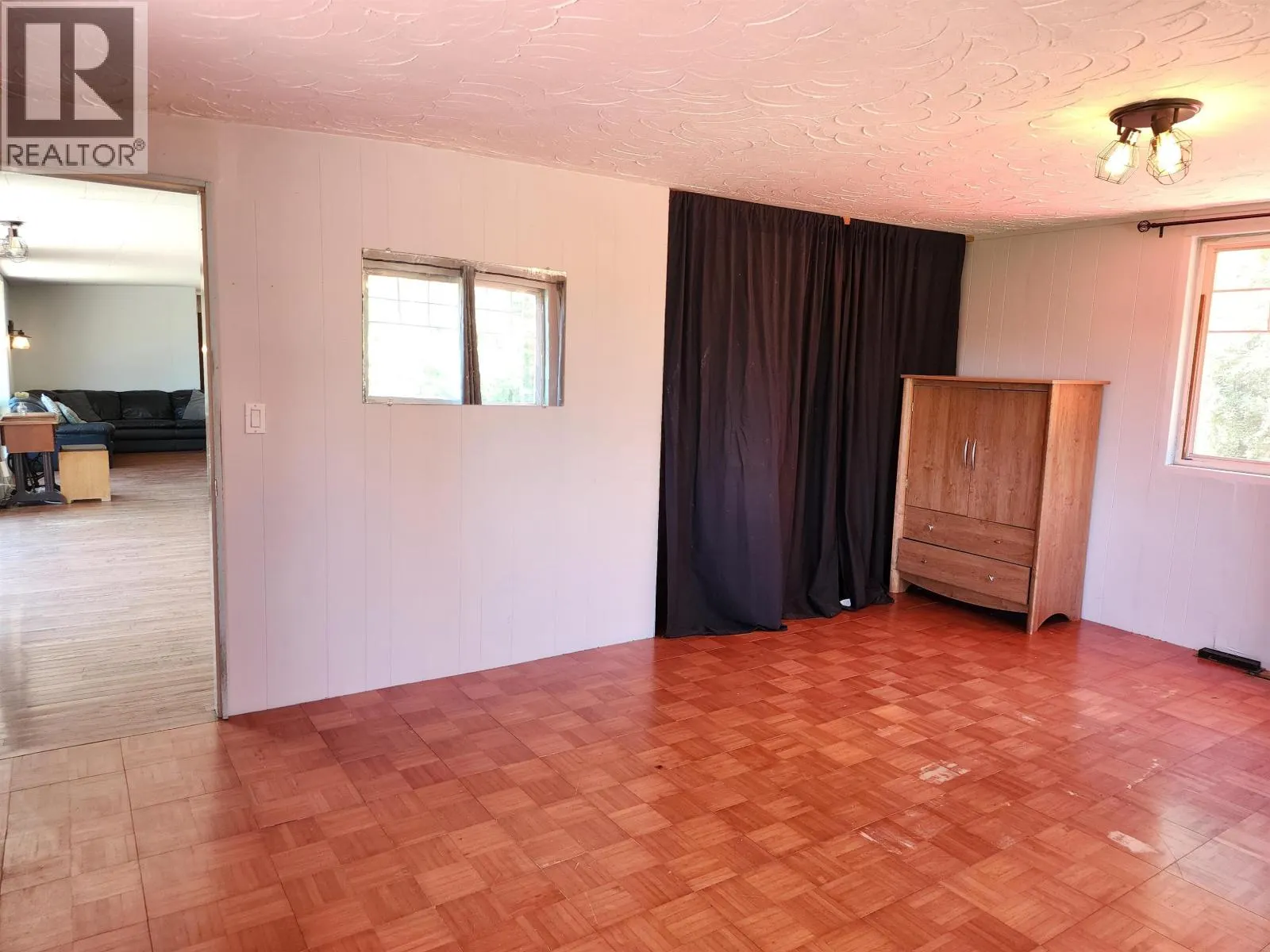 4657 PIONEER ROAD
