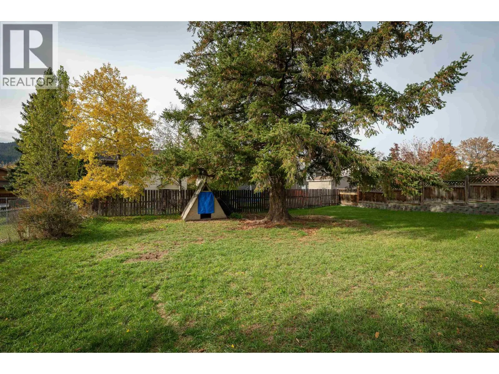 335 DODWELL STREET