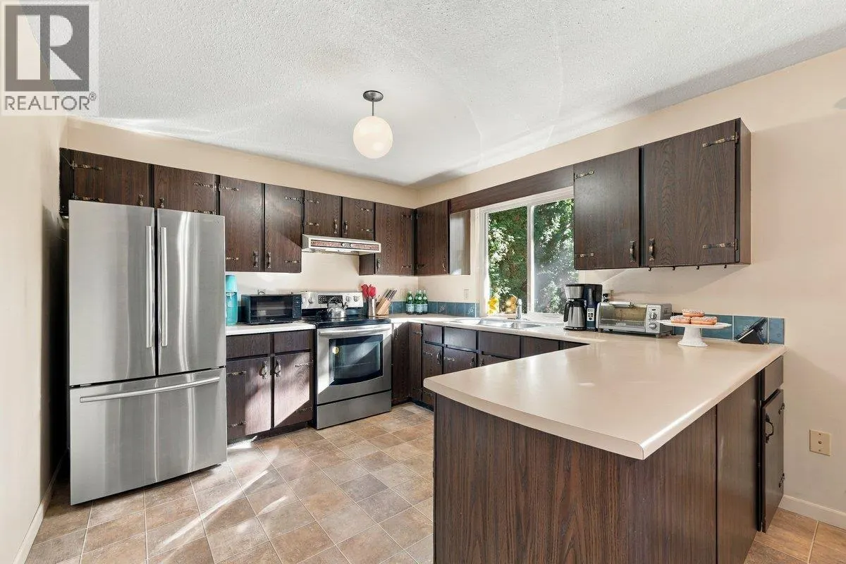 1117 CORNWALL DRIVE