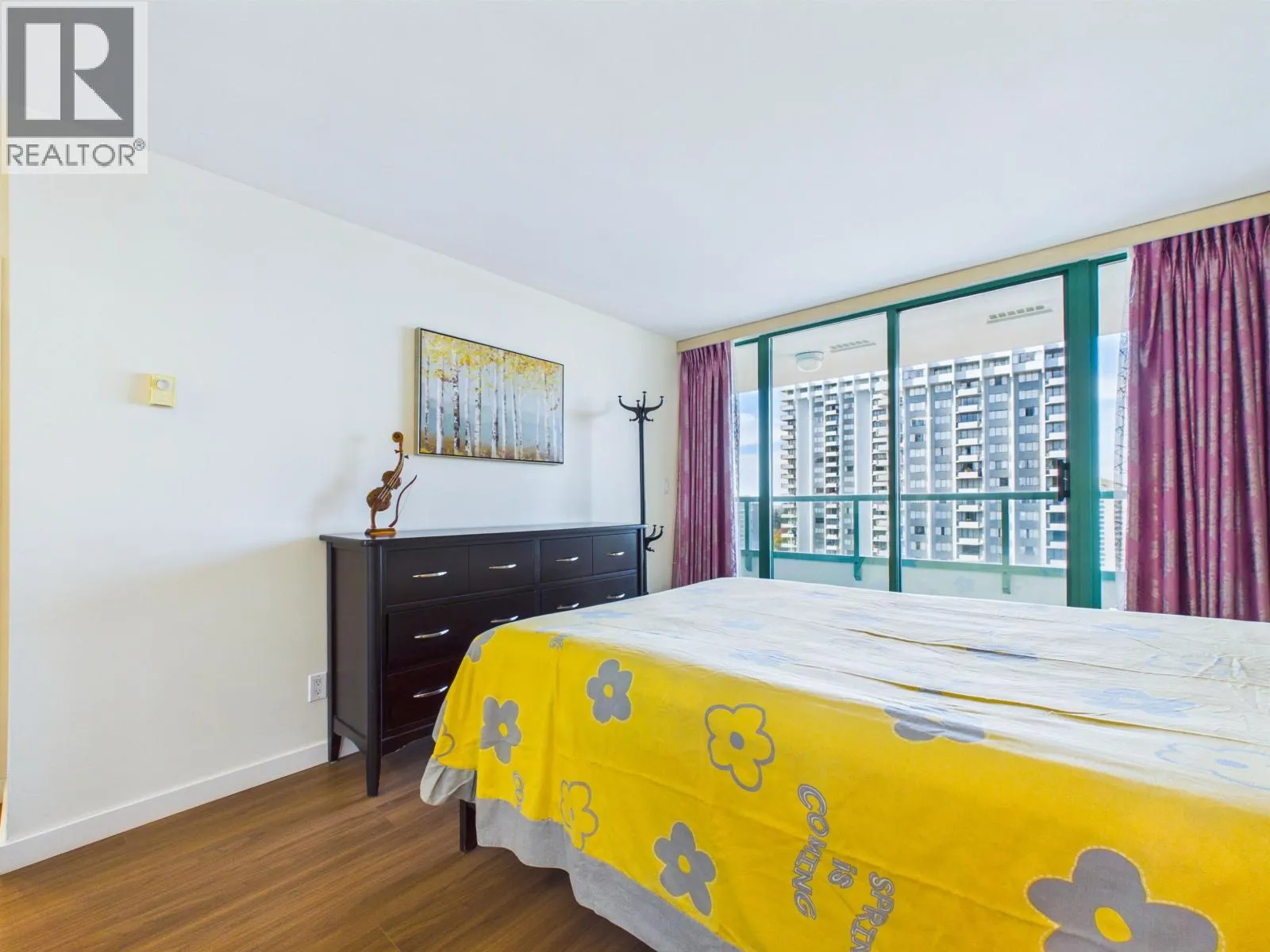 1705 5833 WILSON AVENUE