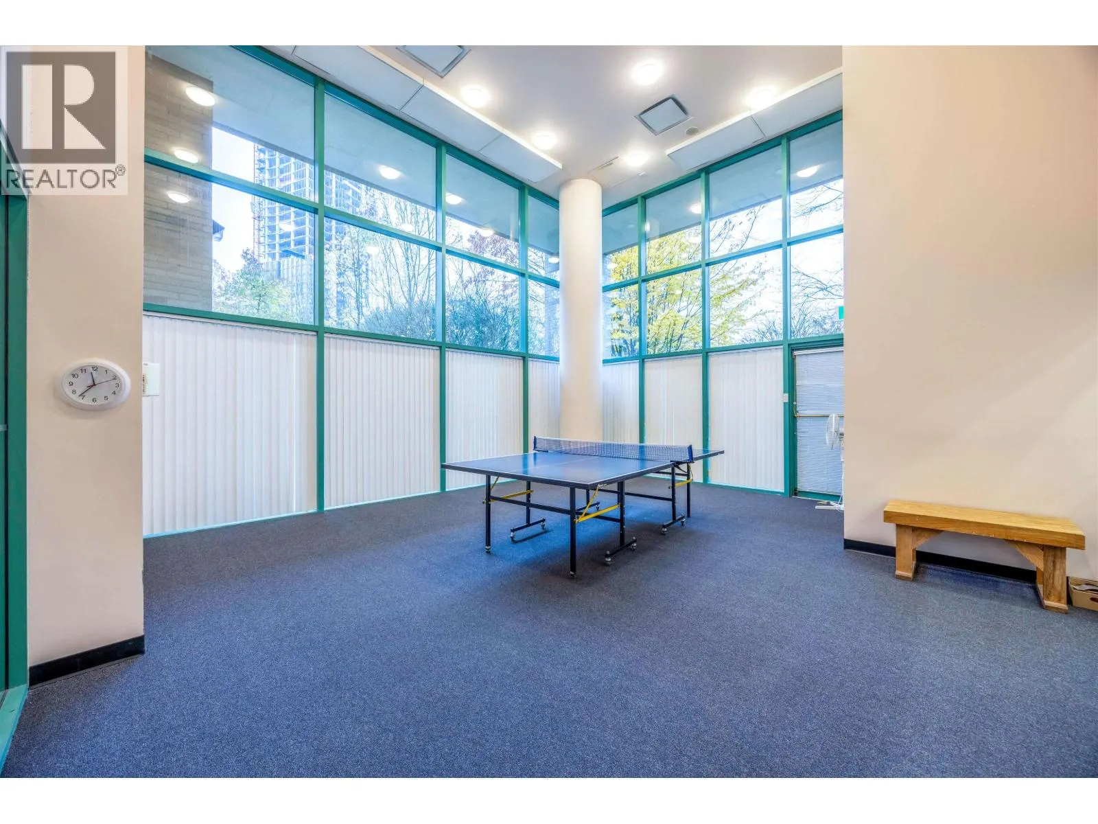 1705 5833 WILSON AVENUE