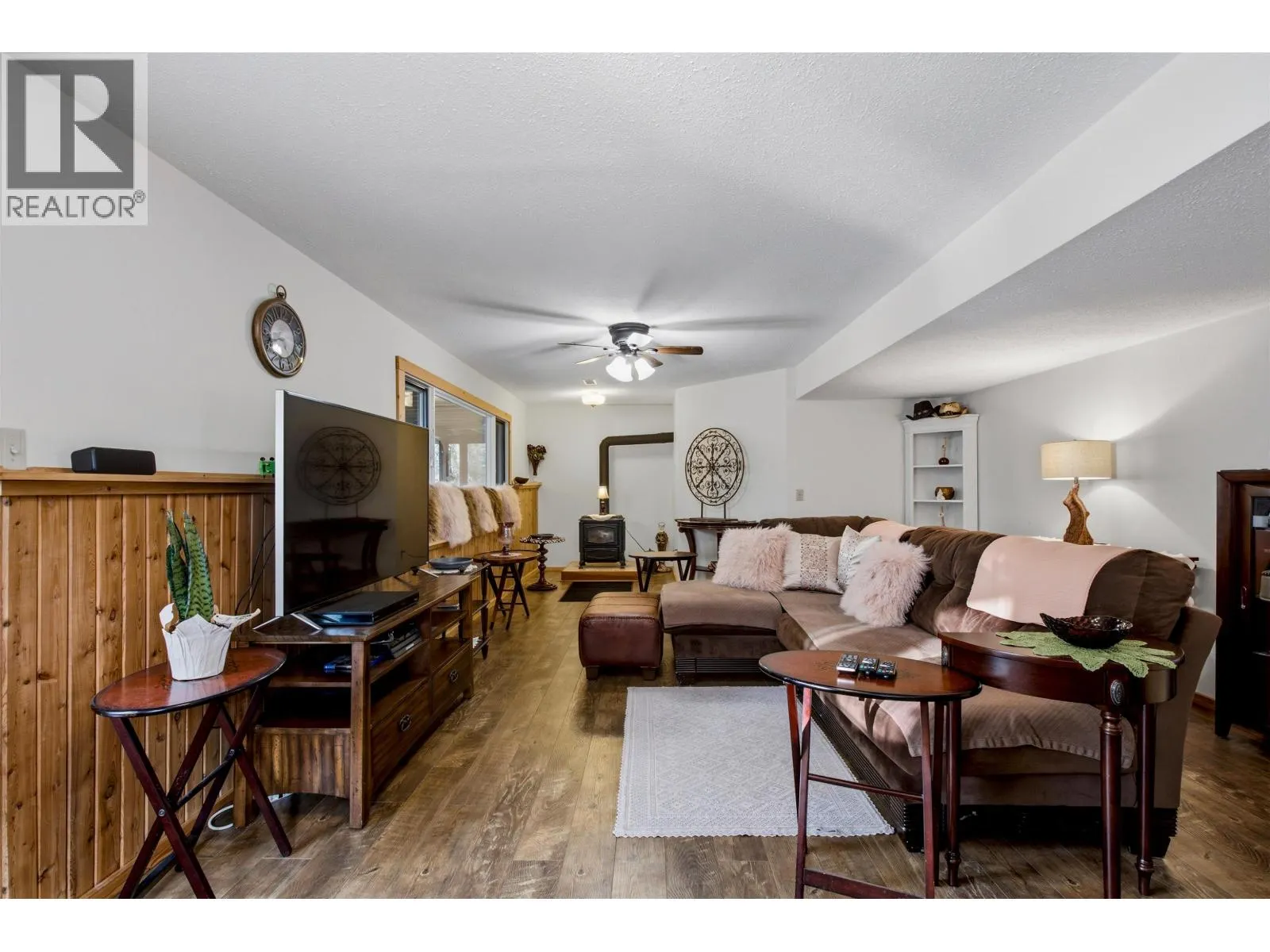 754 ROBERTS DRIVE
