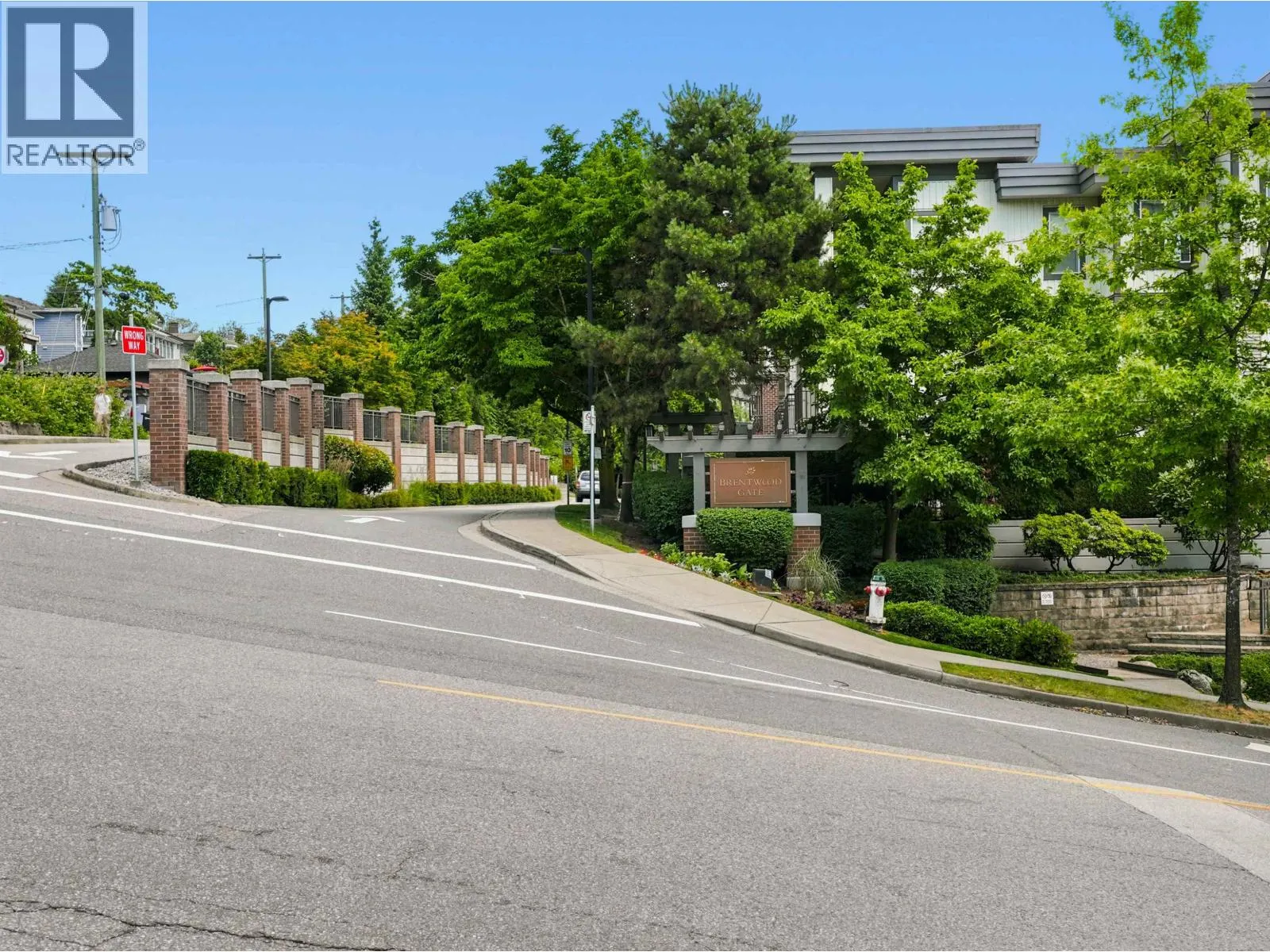 311 4868 BRENTWOOD DRIVE