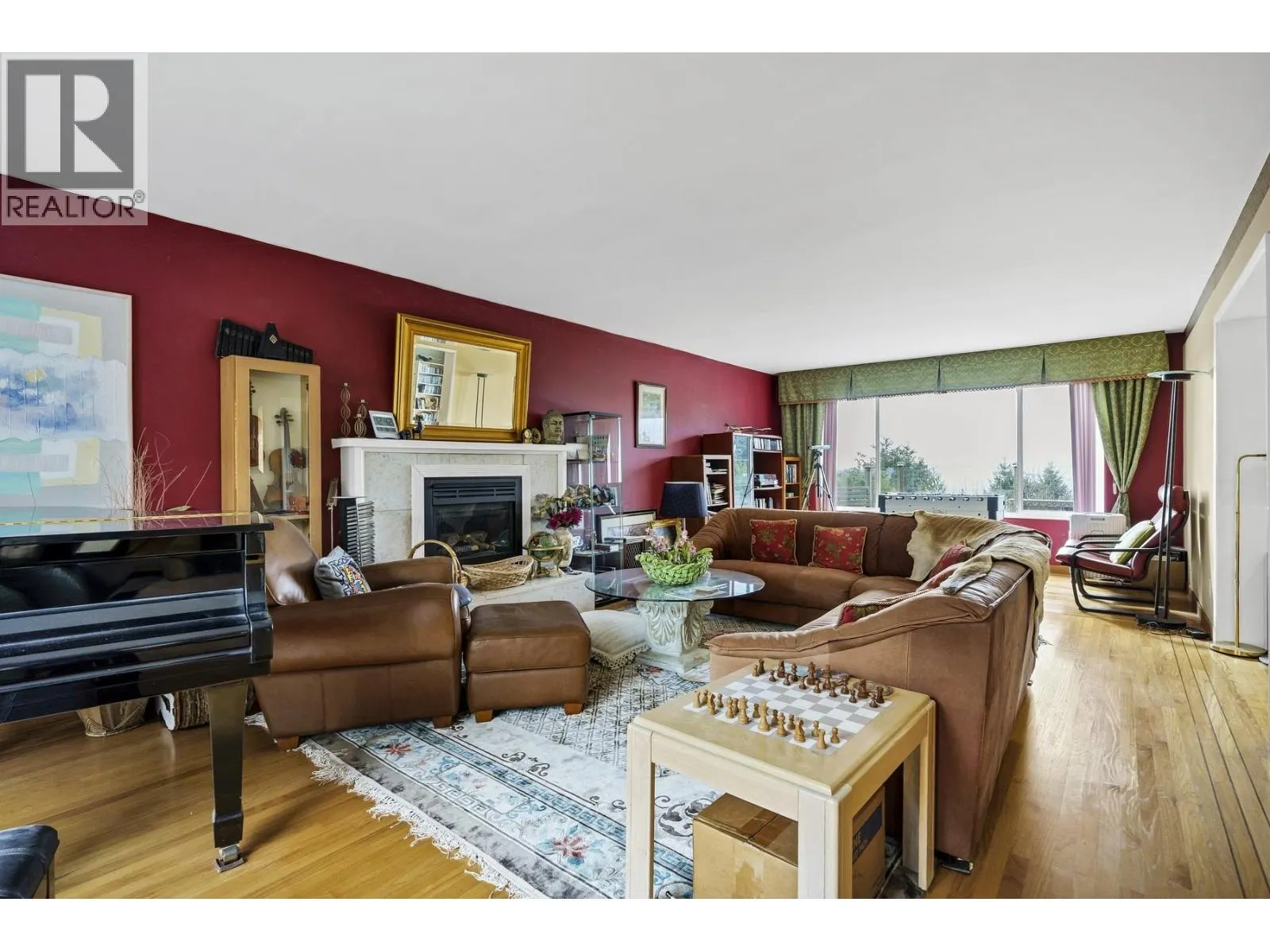 4582 WOODGREEN COURT