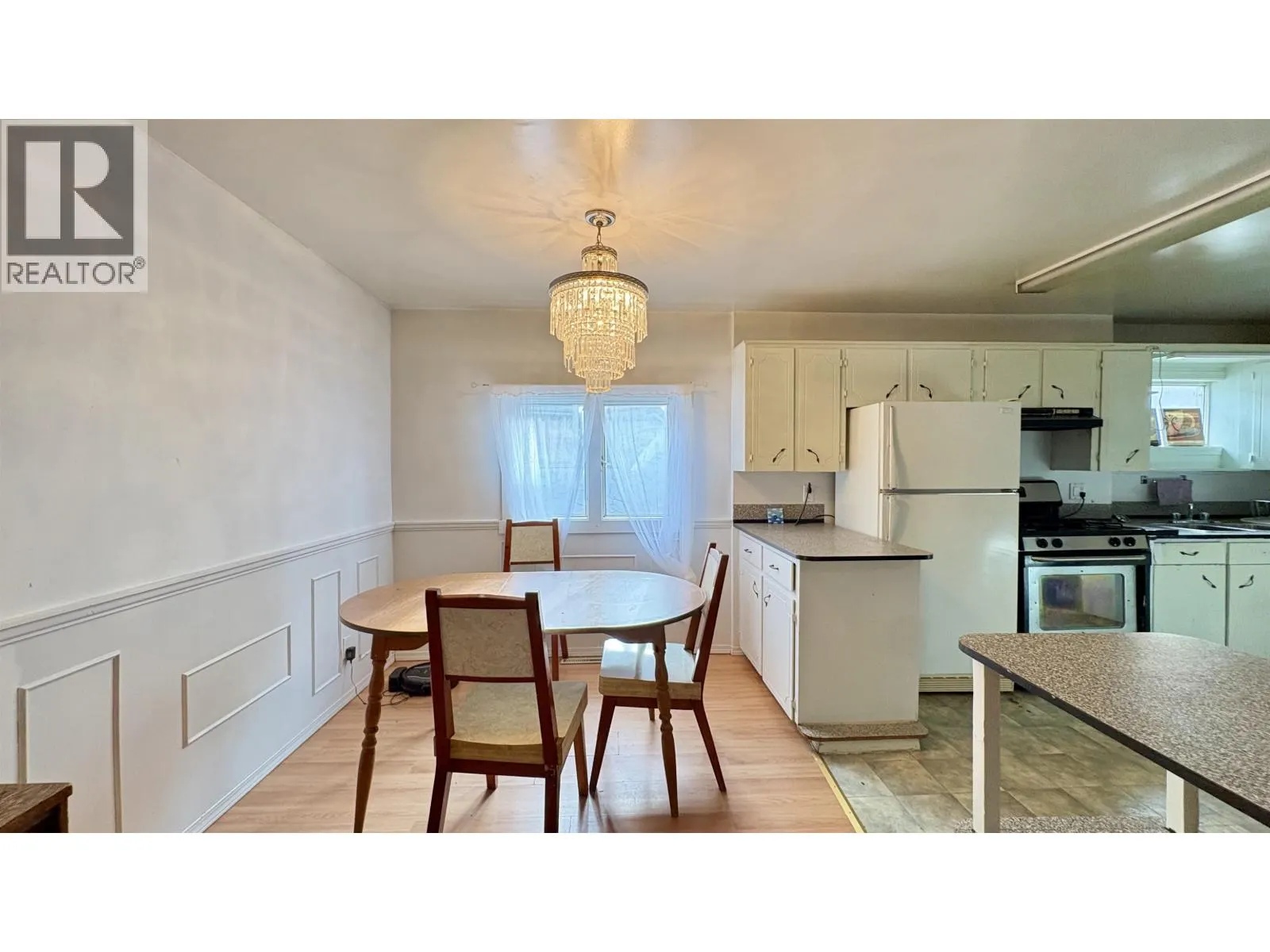 1301 20TH AVENUE