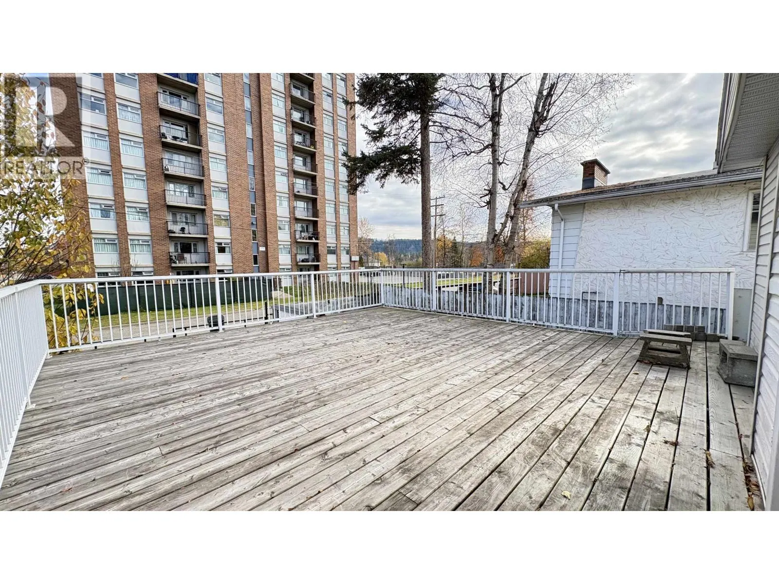 1301 20TH AVENUE