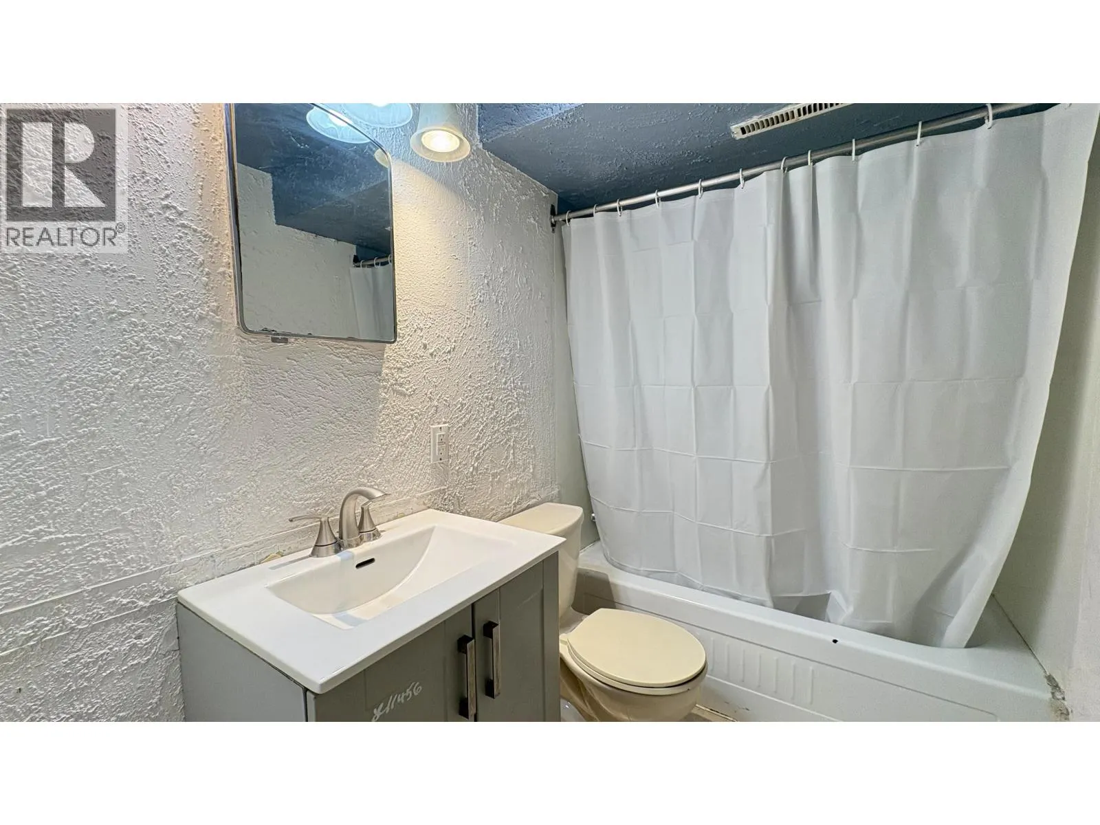 1301 20TH AVENUE