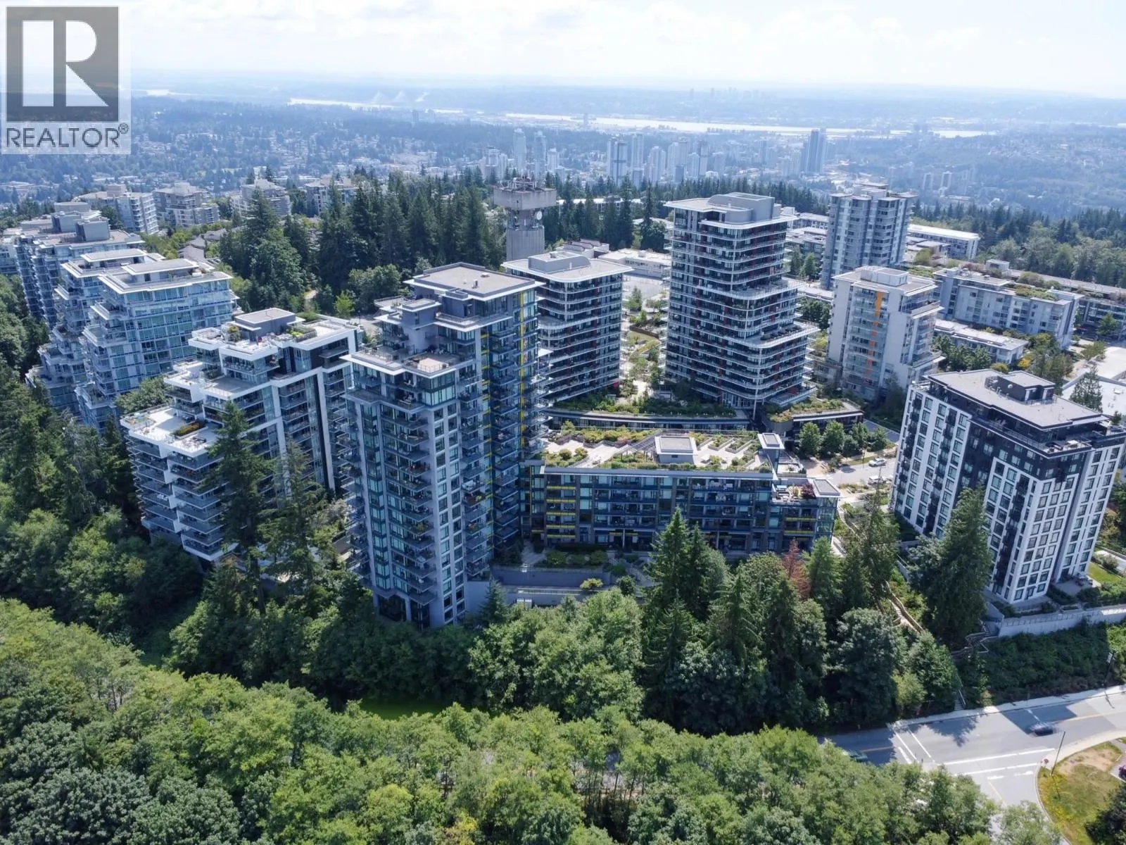 909 8850 UNIVERSITY CRESCENT