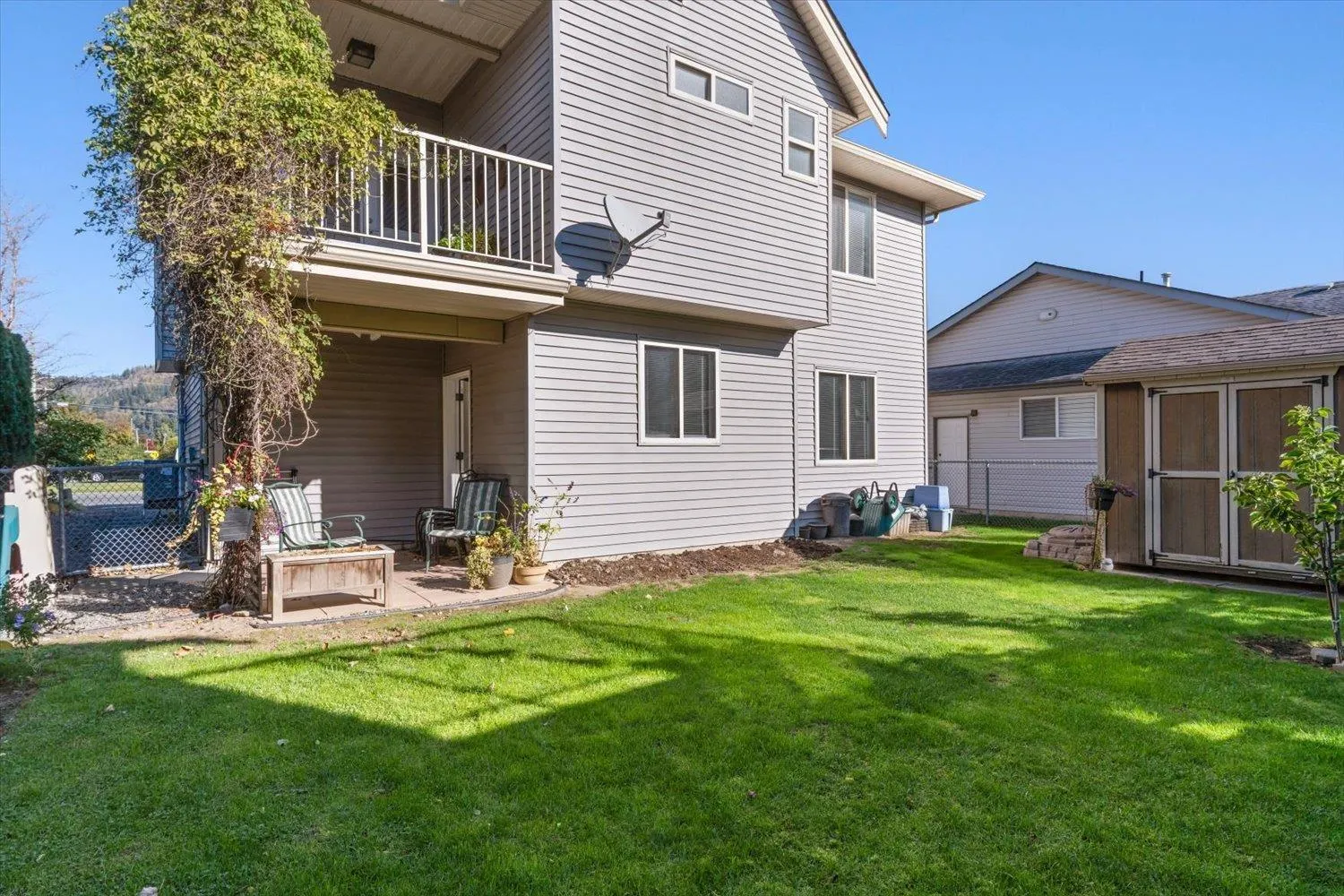 6898 CHEAM AVENUE|Agassiz