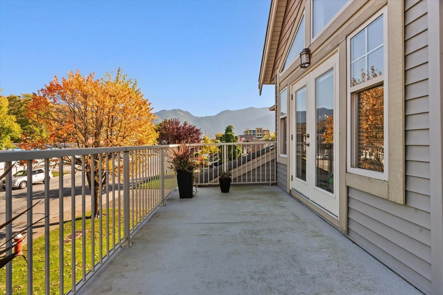 6898 CHEAM AVENUE|Agassiz