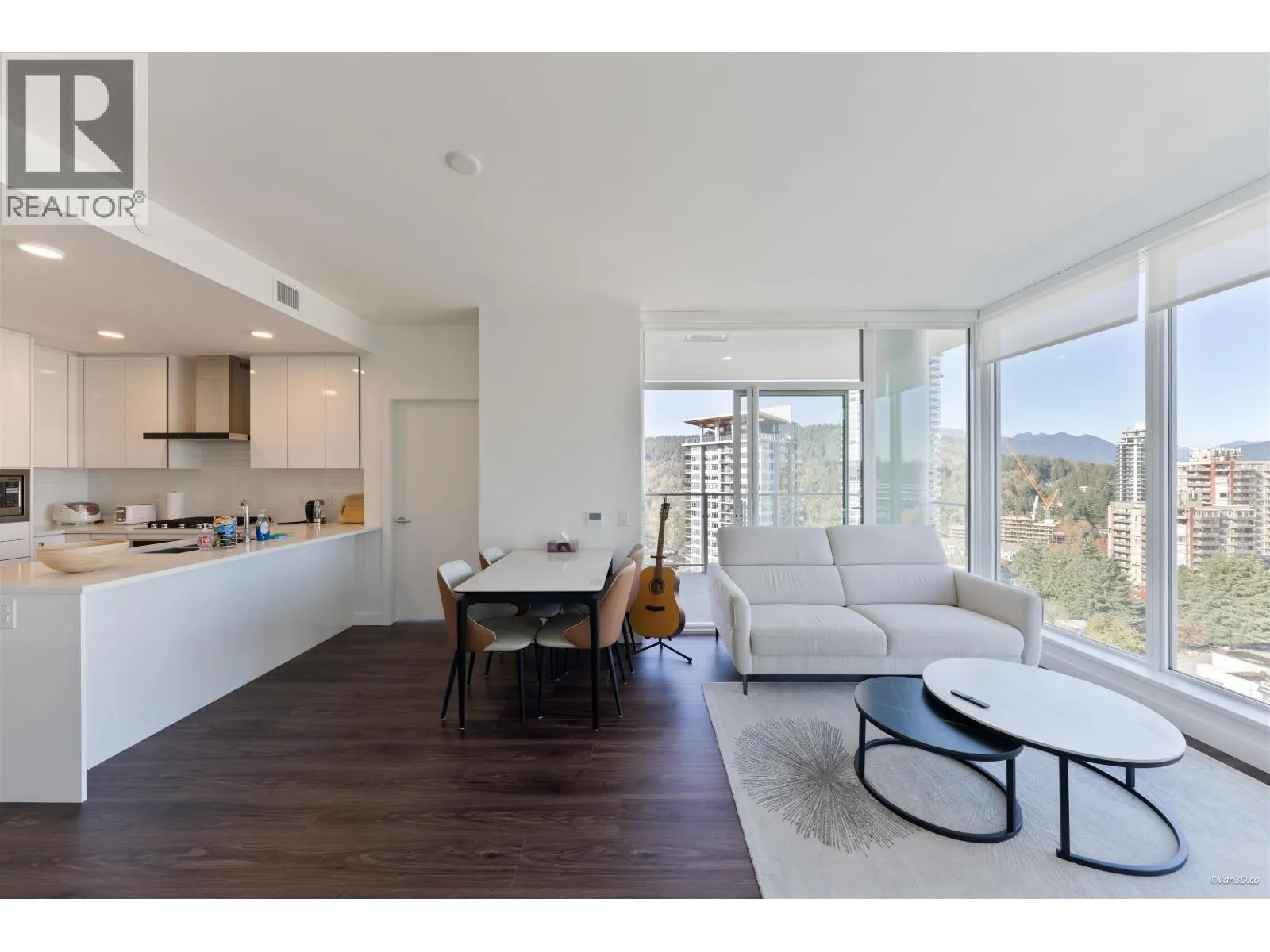 1702 518 CLARKE ROAD