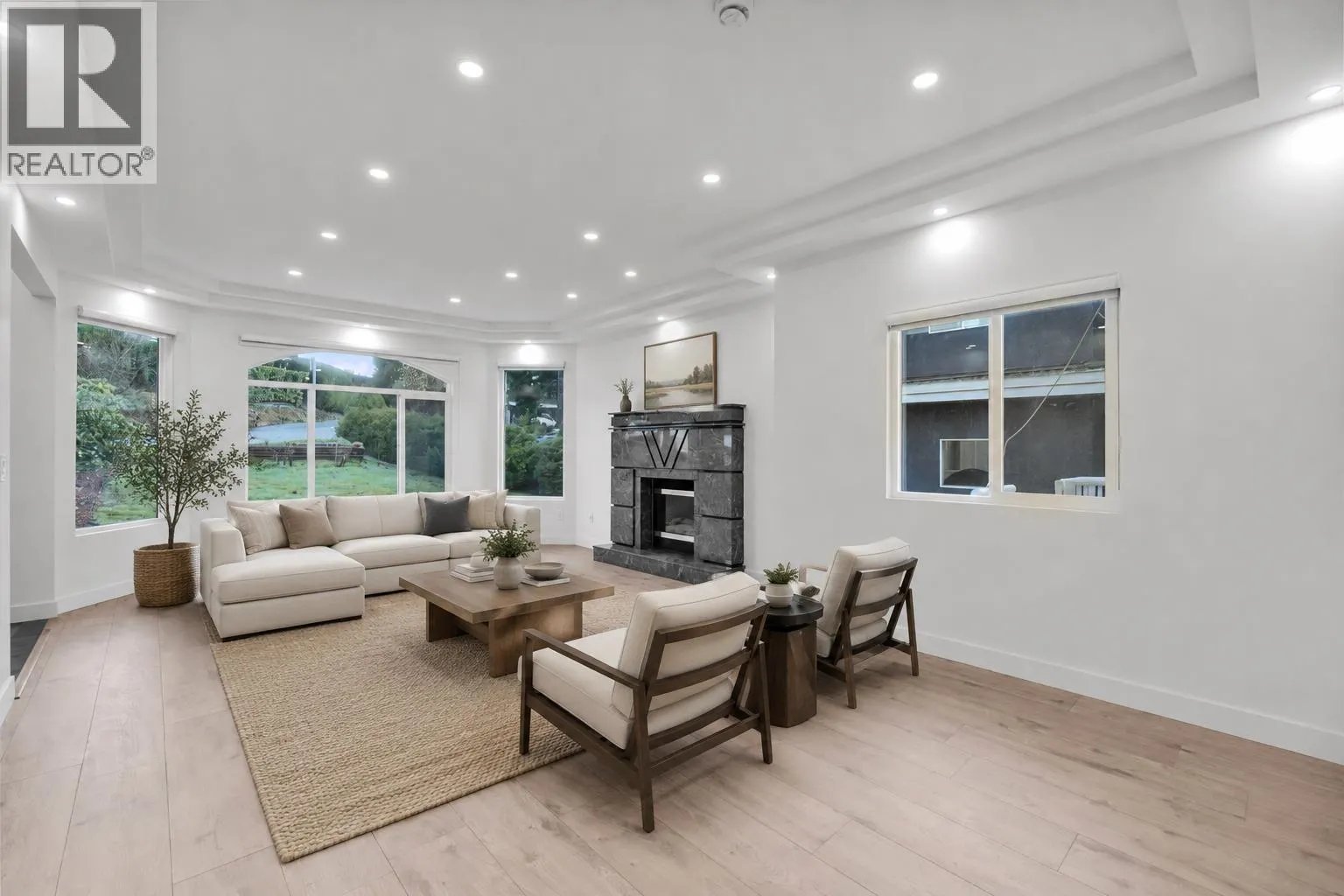 6998 FIELDING COURT