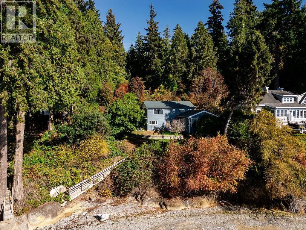 3443 BEACH AVENUE