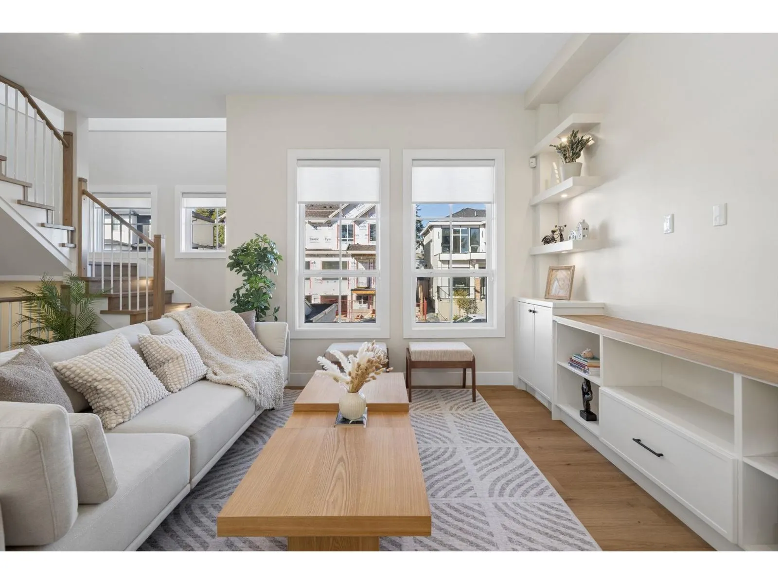 101 16042 9A AVENUE