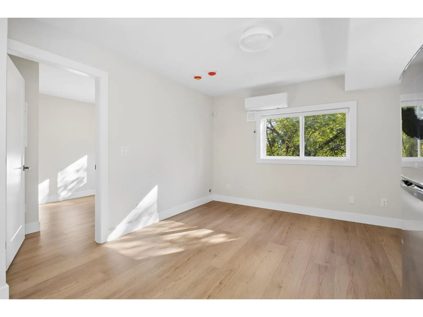 101 16042 9A AVENUE