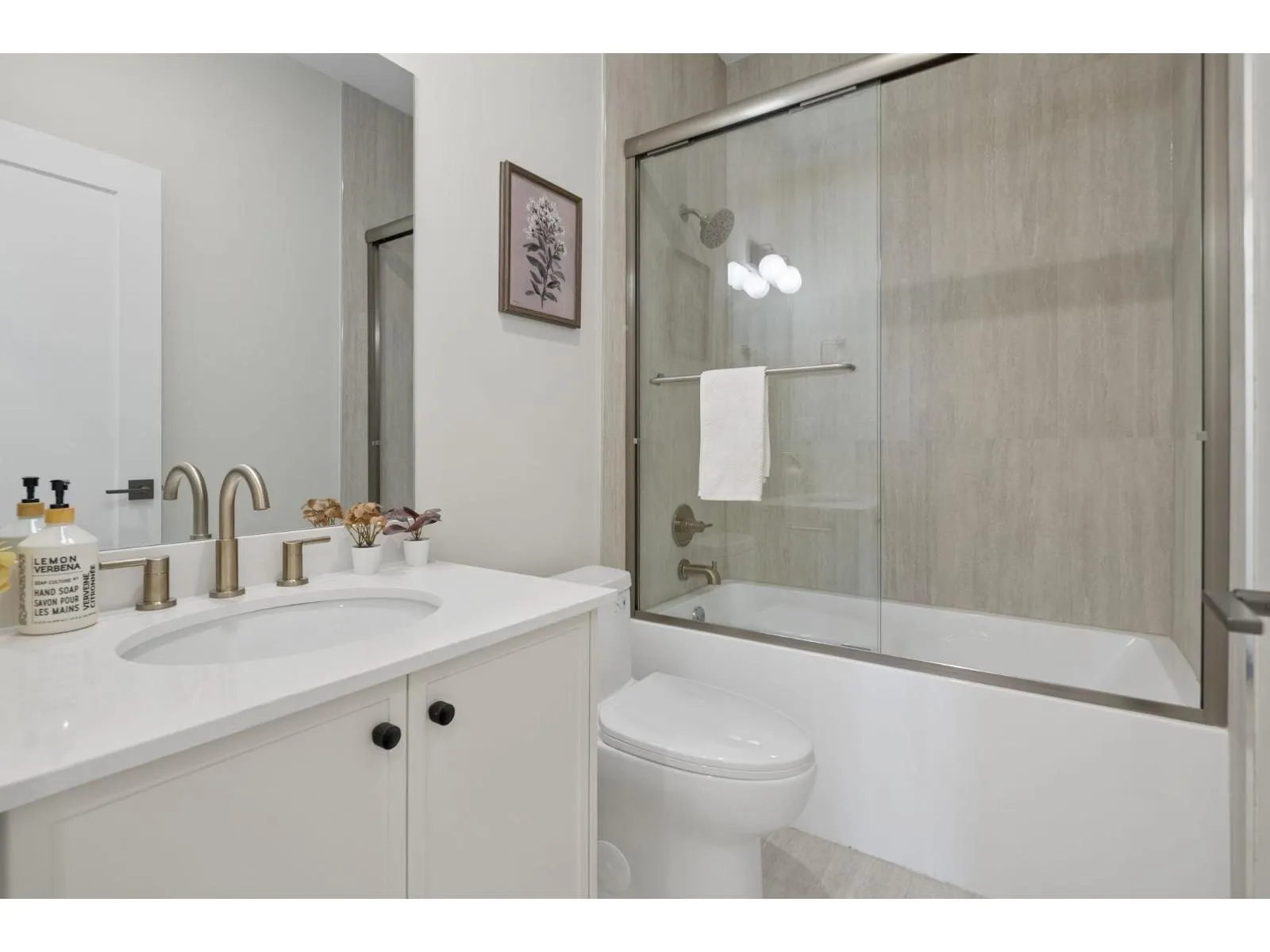 101 16042 9A AVENUE