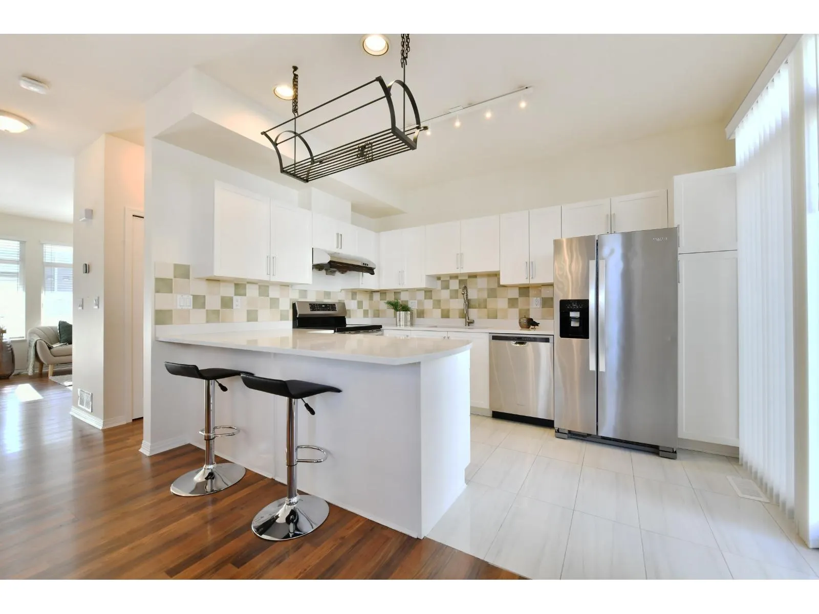 21 15068 58 AVENUE
