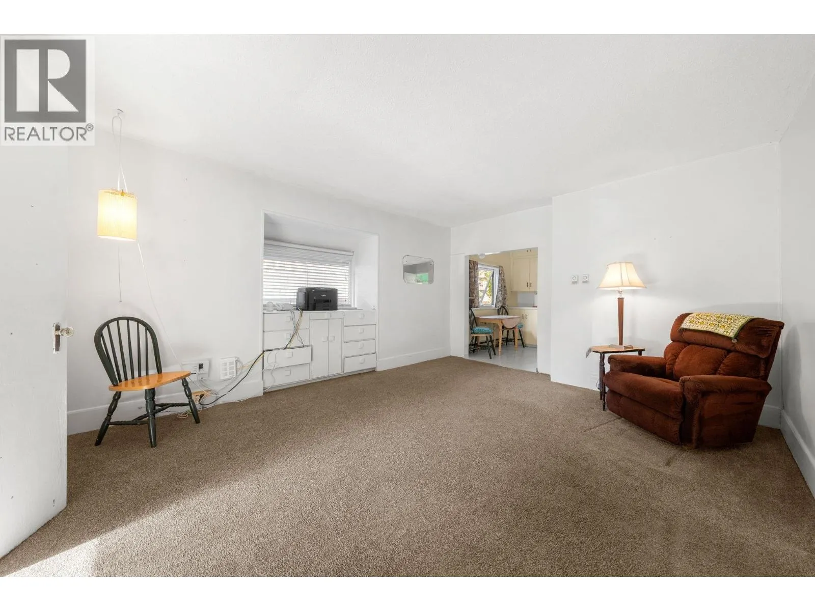 652 W 14TH STREET