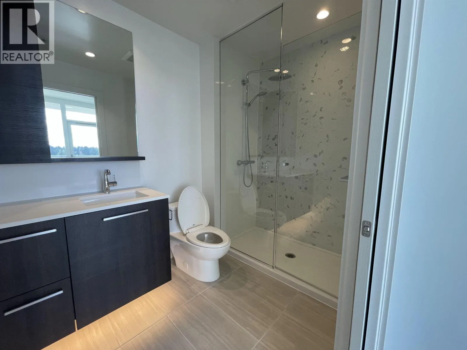 1509 567 CLARKE ROAD