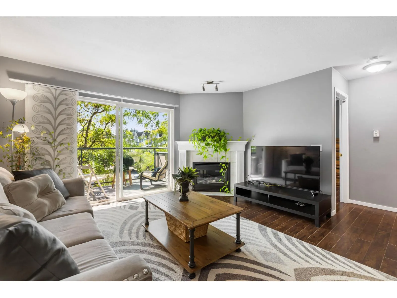 307 33728 KING ROAD