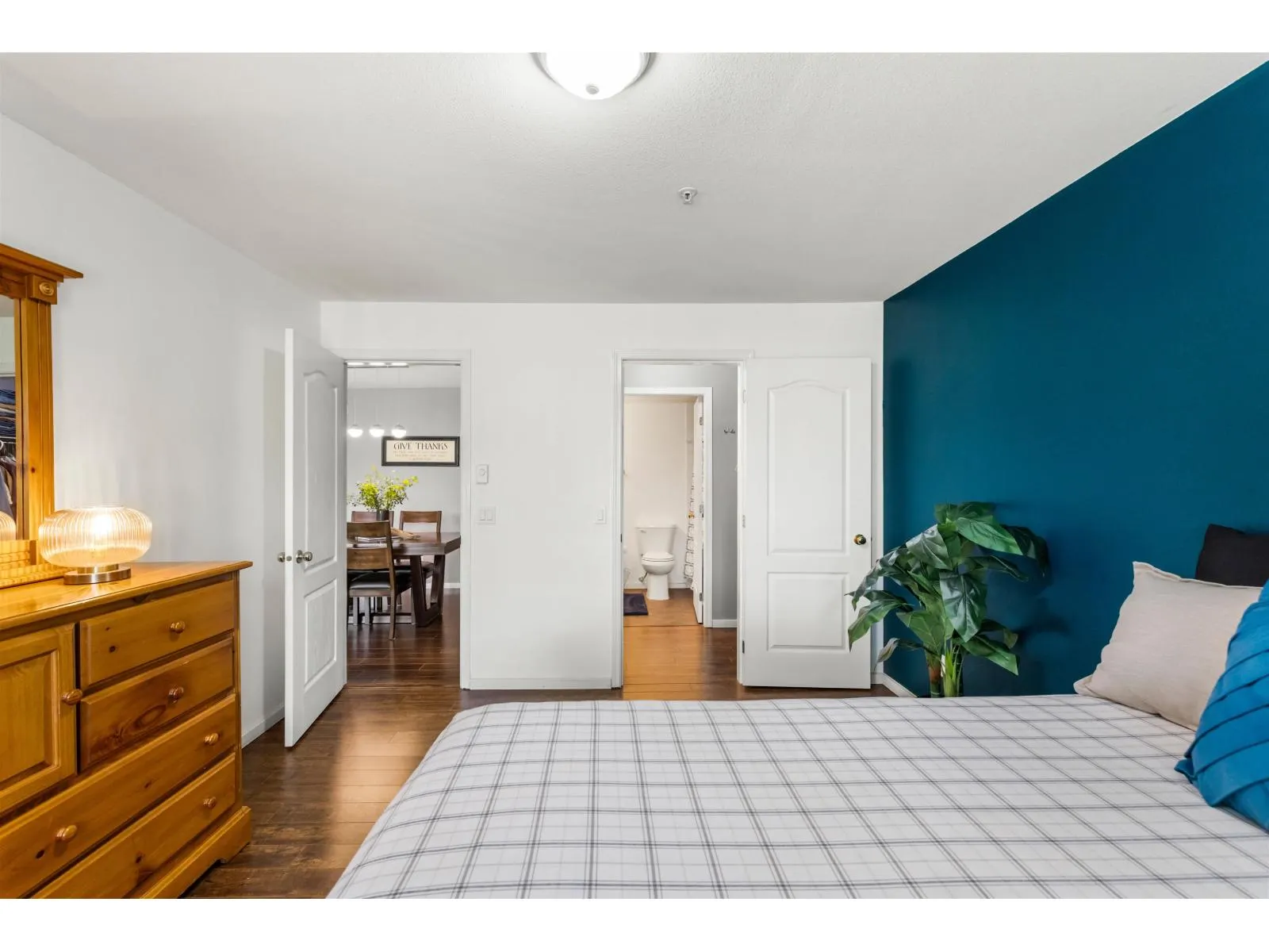 307 33728 KING ROAD