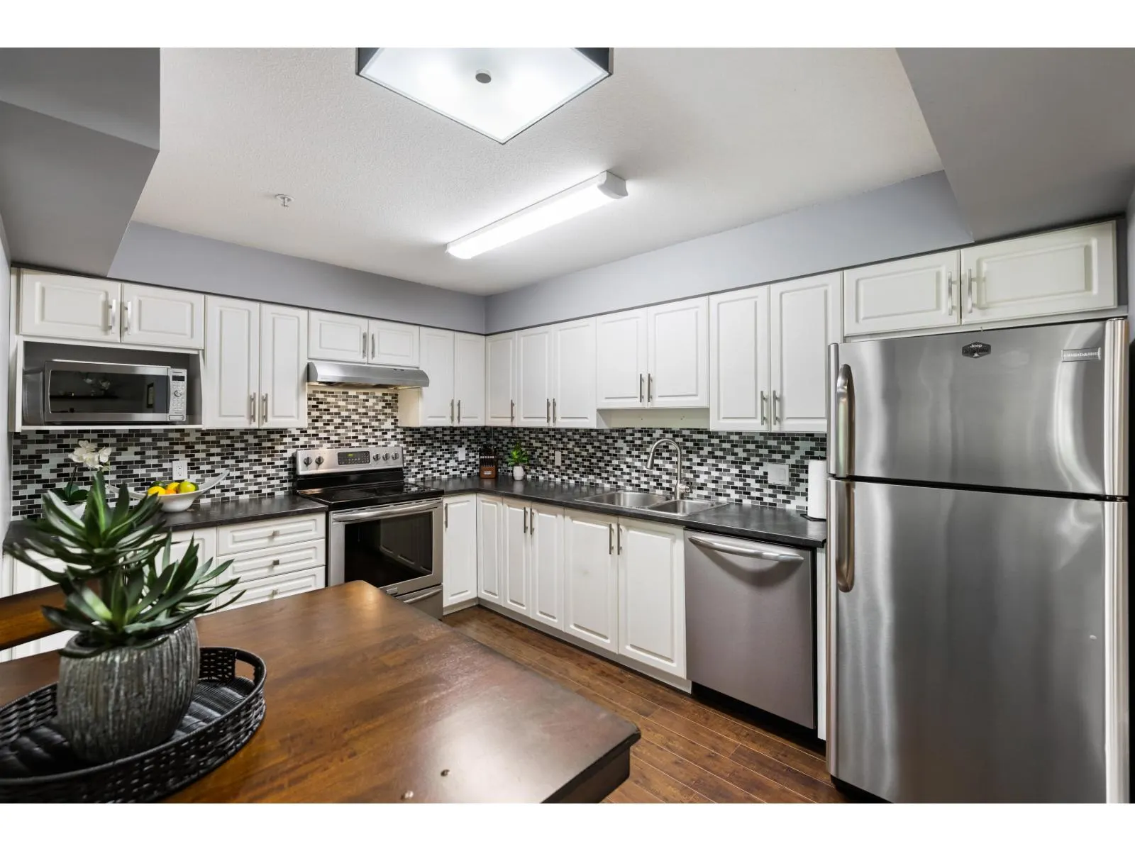 307 33728 KING ROAD