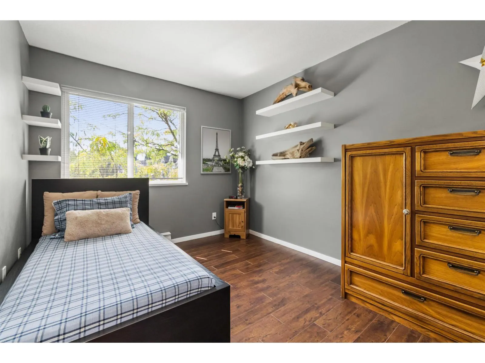 307 33728 KING ROAD