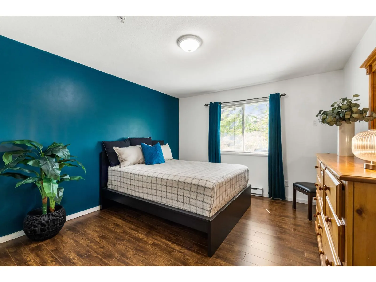 307 33728 KING ROAD