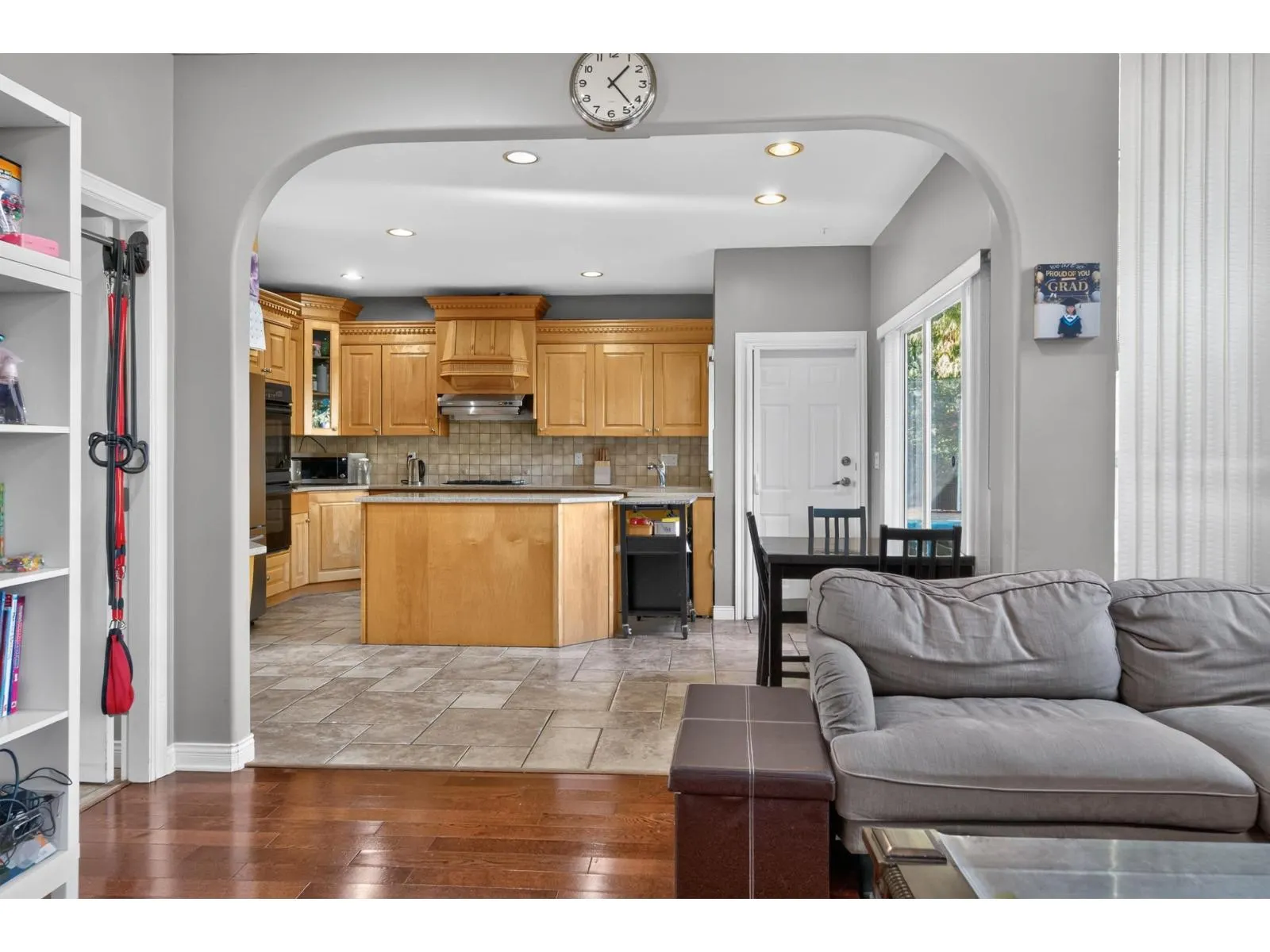 15805 111A AVENUE