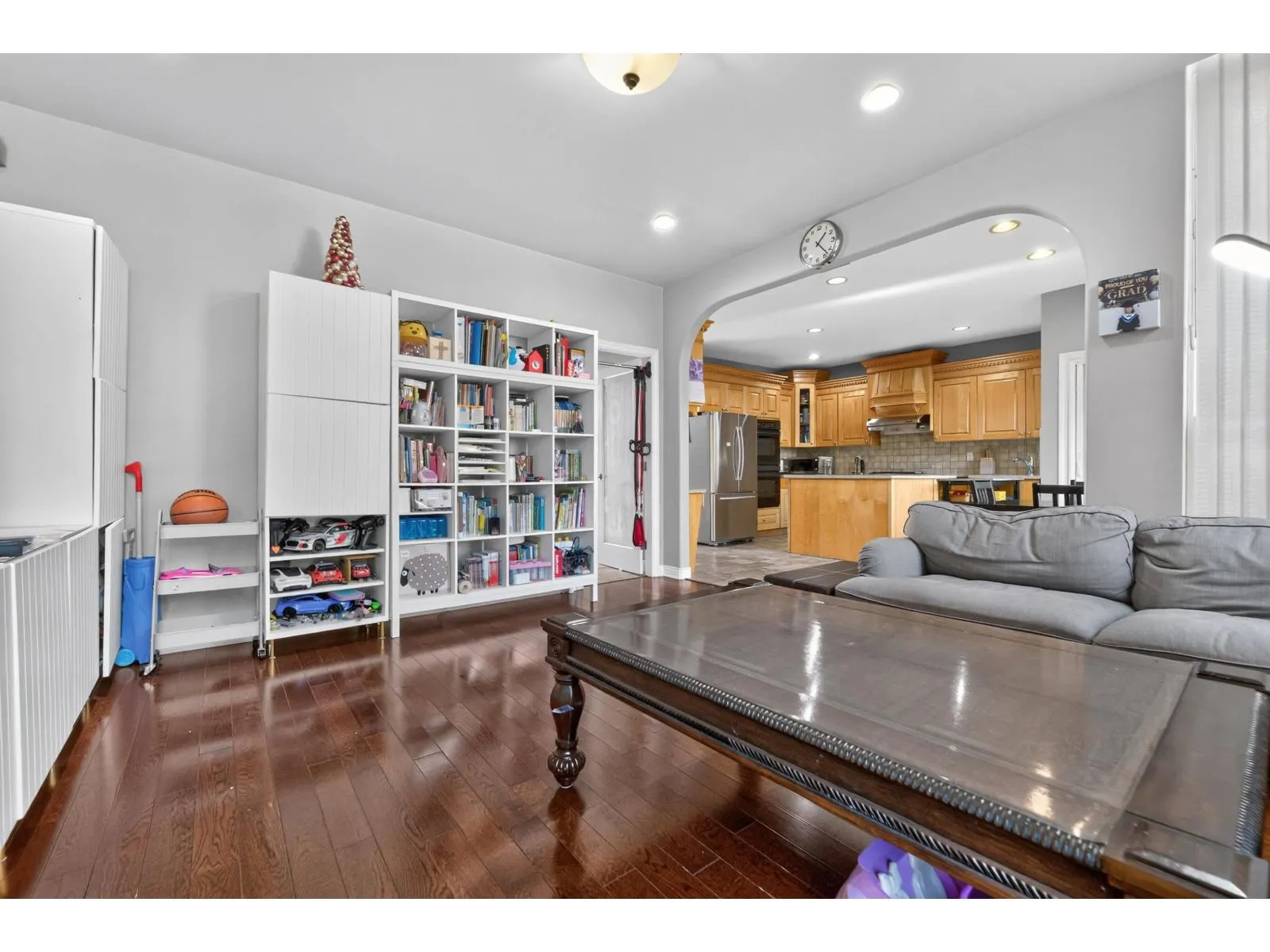 15805 111A AVENUE