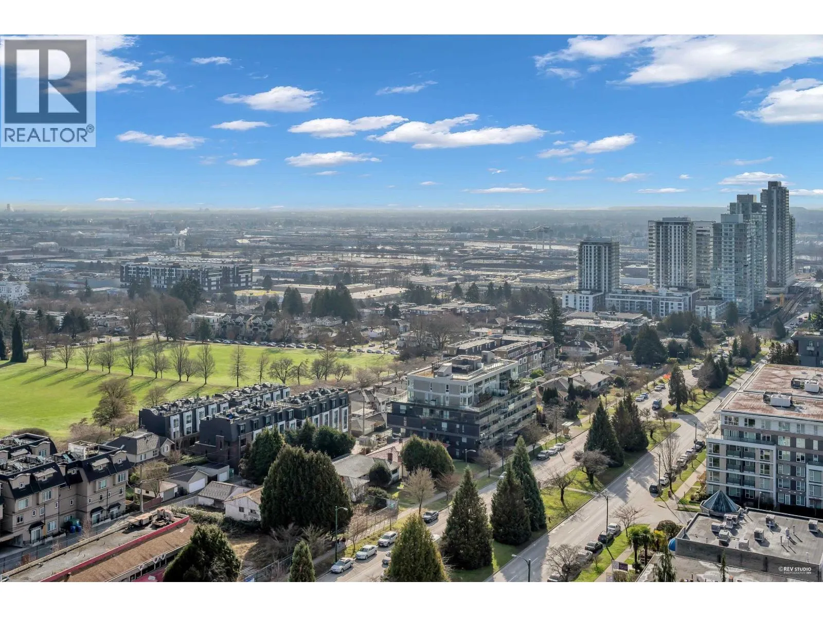 1906 7433 CAMBIE STREET