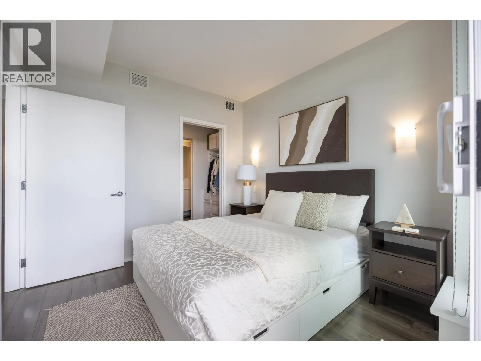 2606 3888 EVERGREEN PLACE