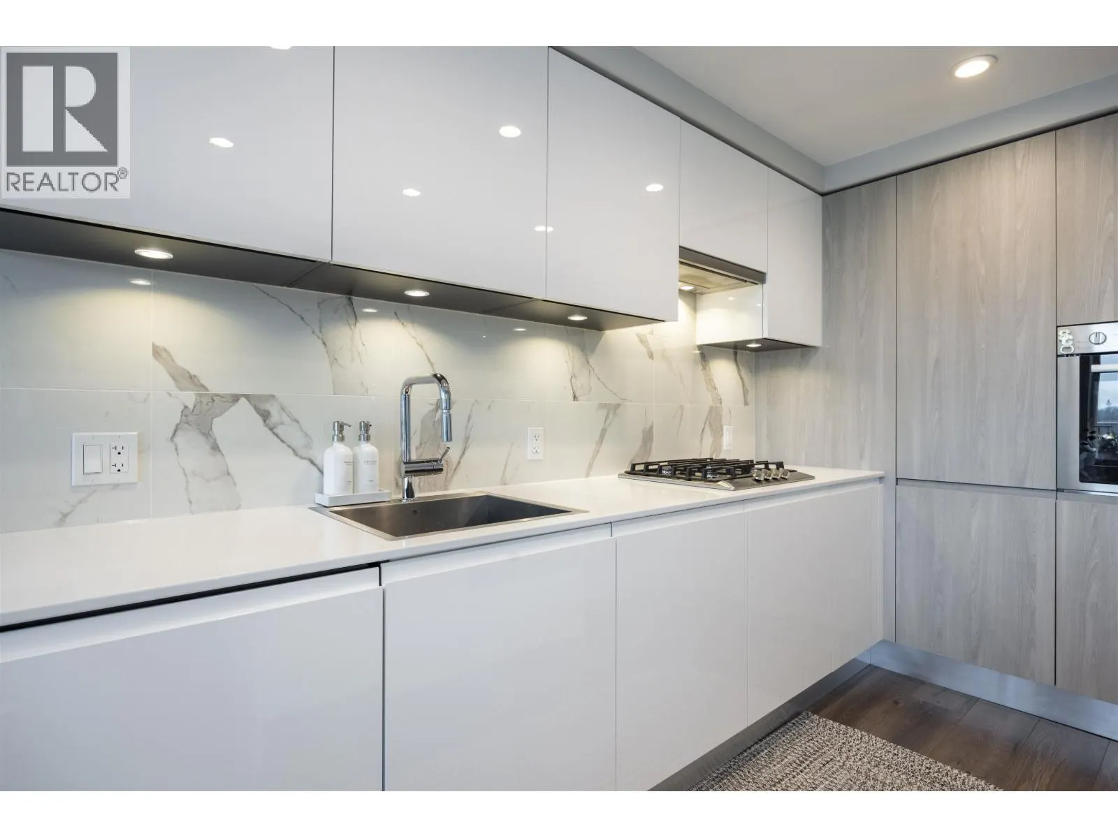2606 3888 EVERGREEN PLACE