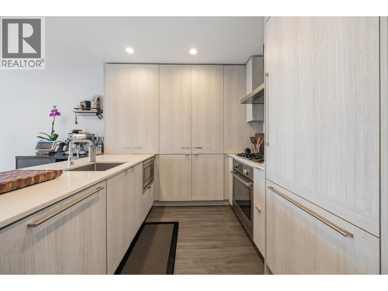 TH307 2351 BETA AVENUE