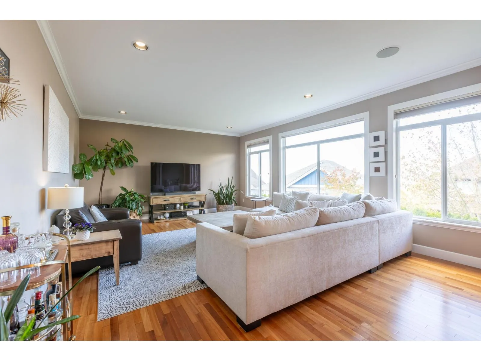 3469 BLUEBERRY COURT