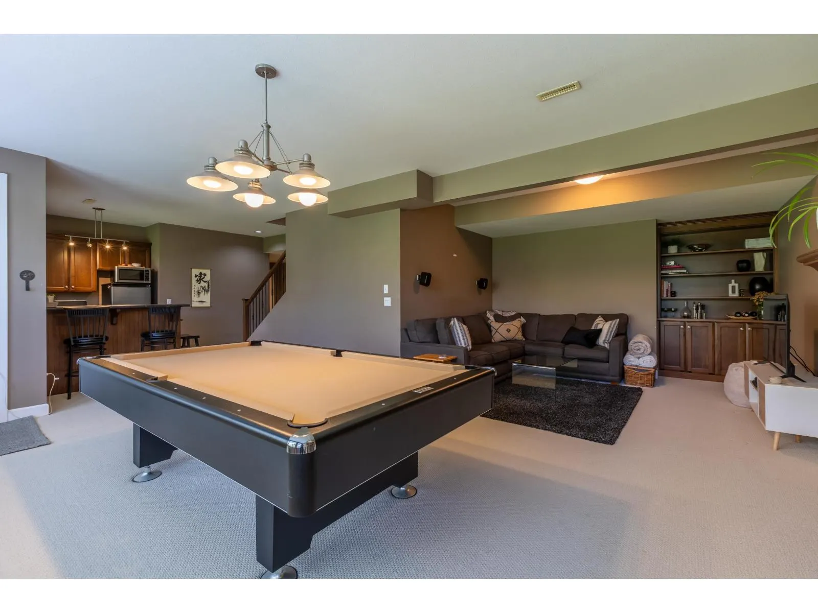 3469 BLUEBERRY COURT