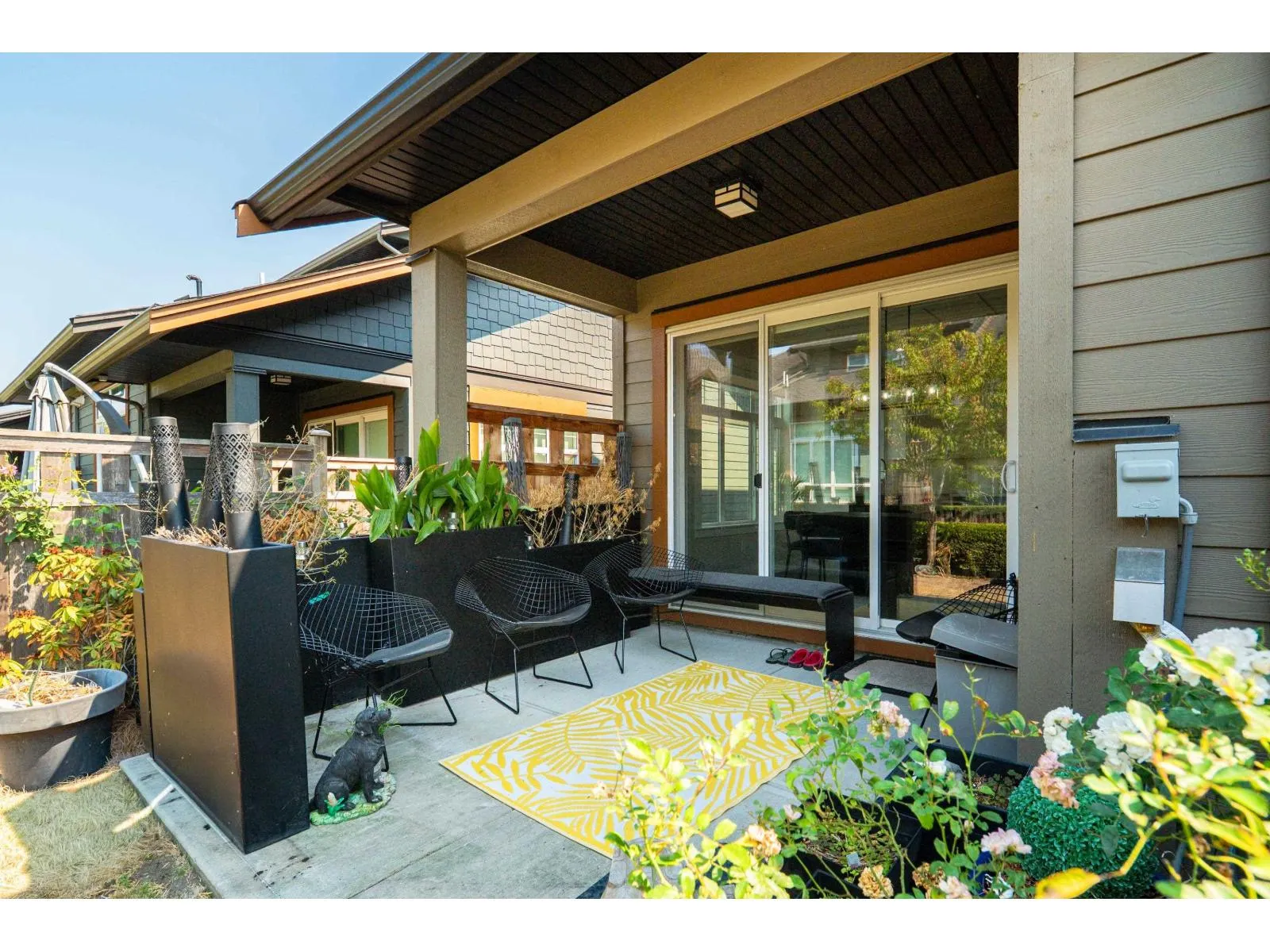17033 FRASER HIGHWAY