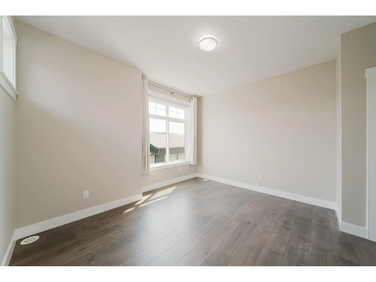17033 FRASER HIGHWAY