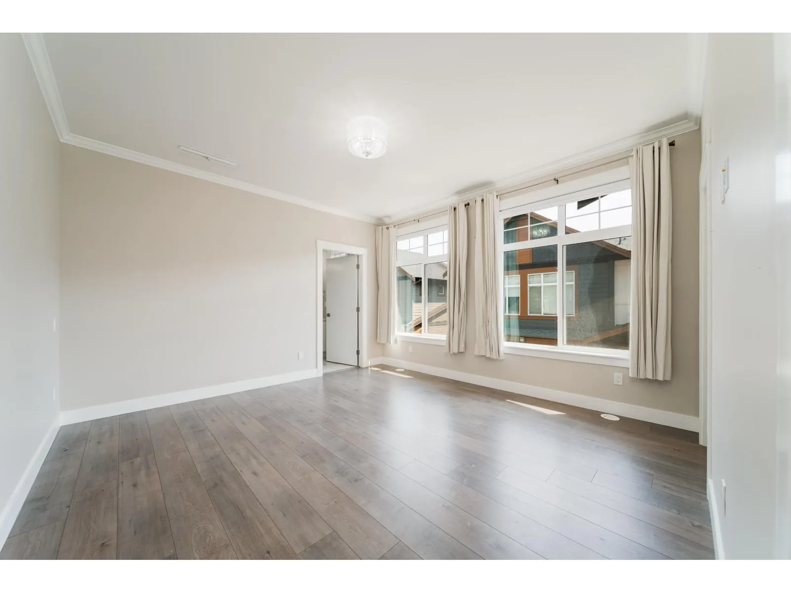 17033 FRASER HIGHWAY