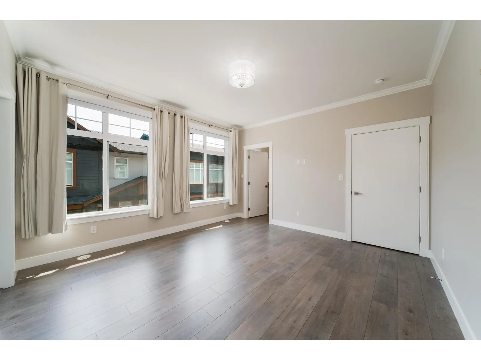 17033 FRASER HIGHWAY